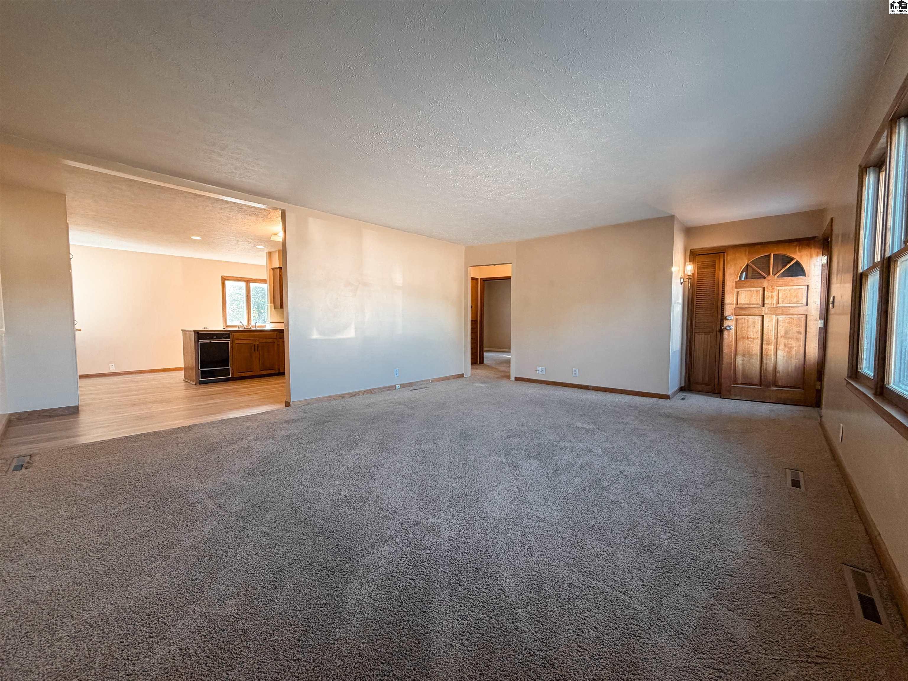 1718 N Van Buren Street Hutchinson KS 67502