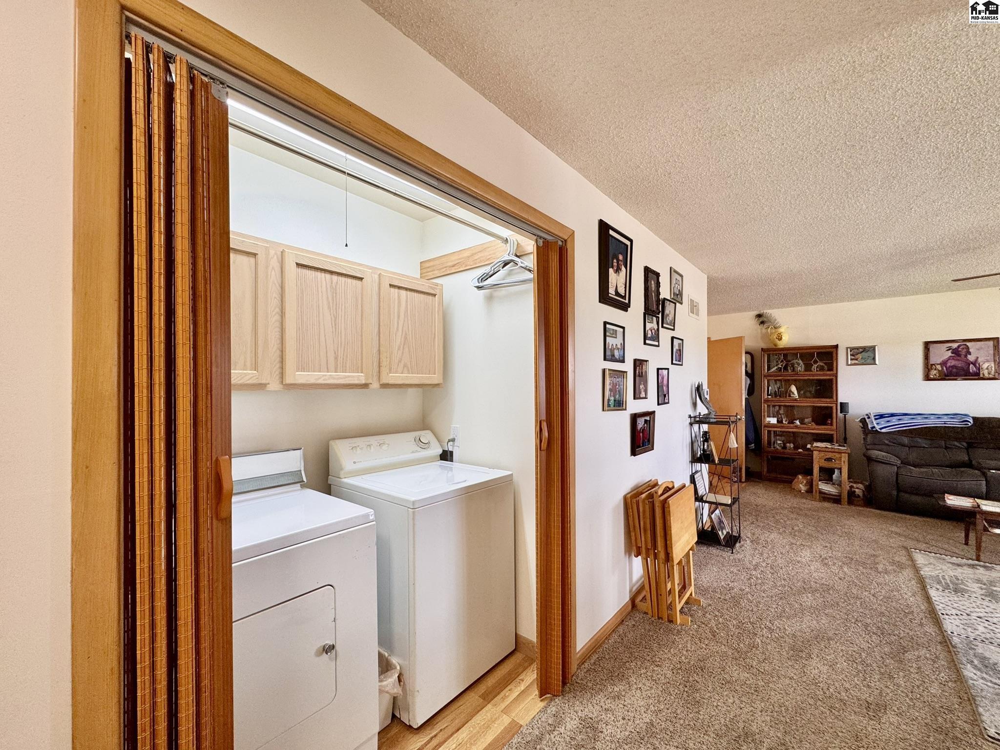 403 S William Street Hutchinson KS 67501