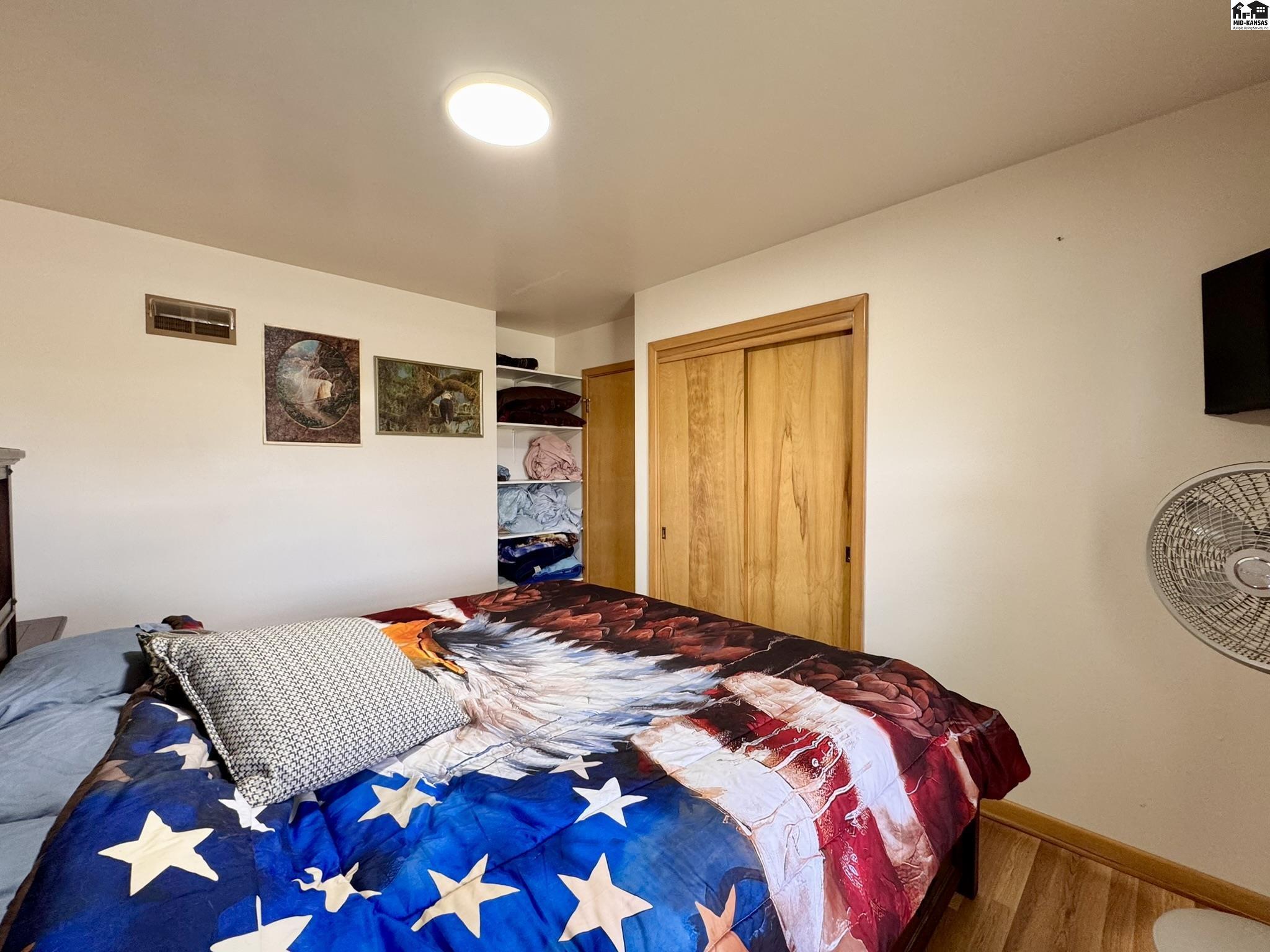 403 S William Street Hutchinson KS 67501