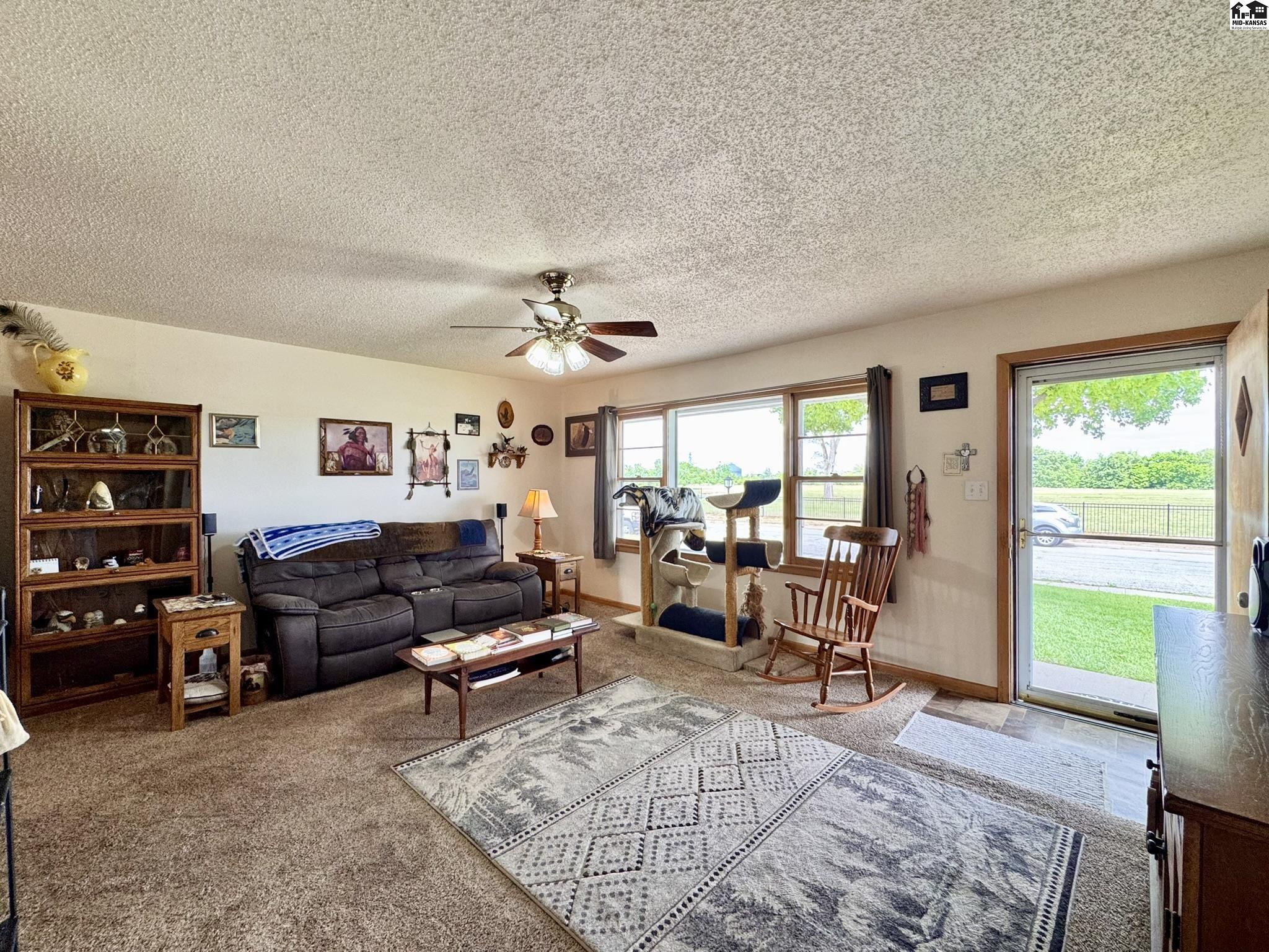 403 S William Street Hutchinson KS 67501