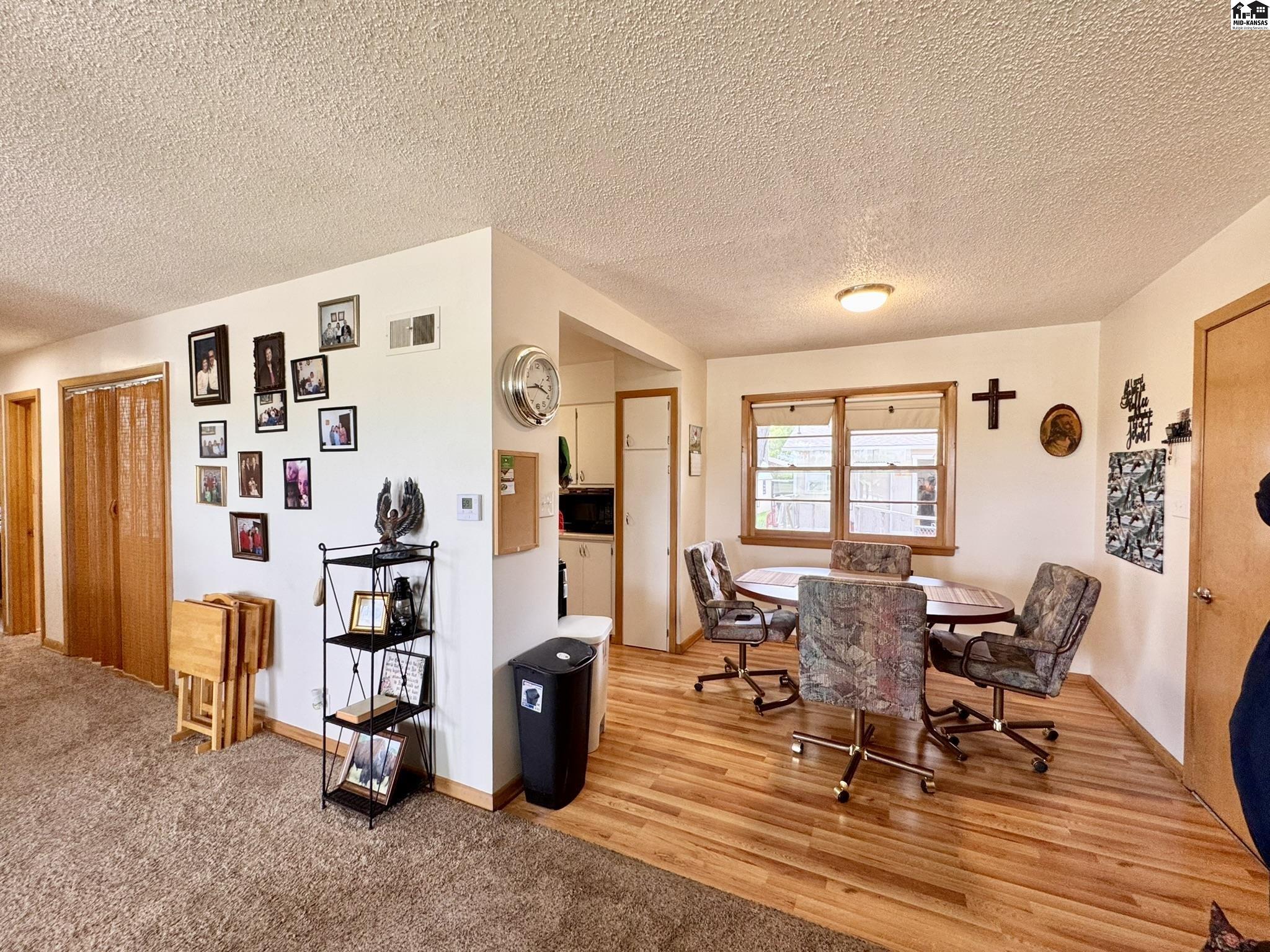403 S William Street Hutchinson KS 67501