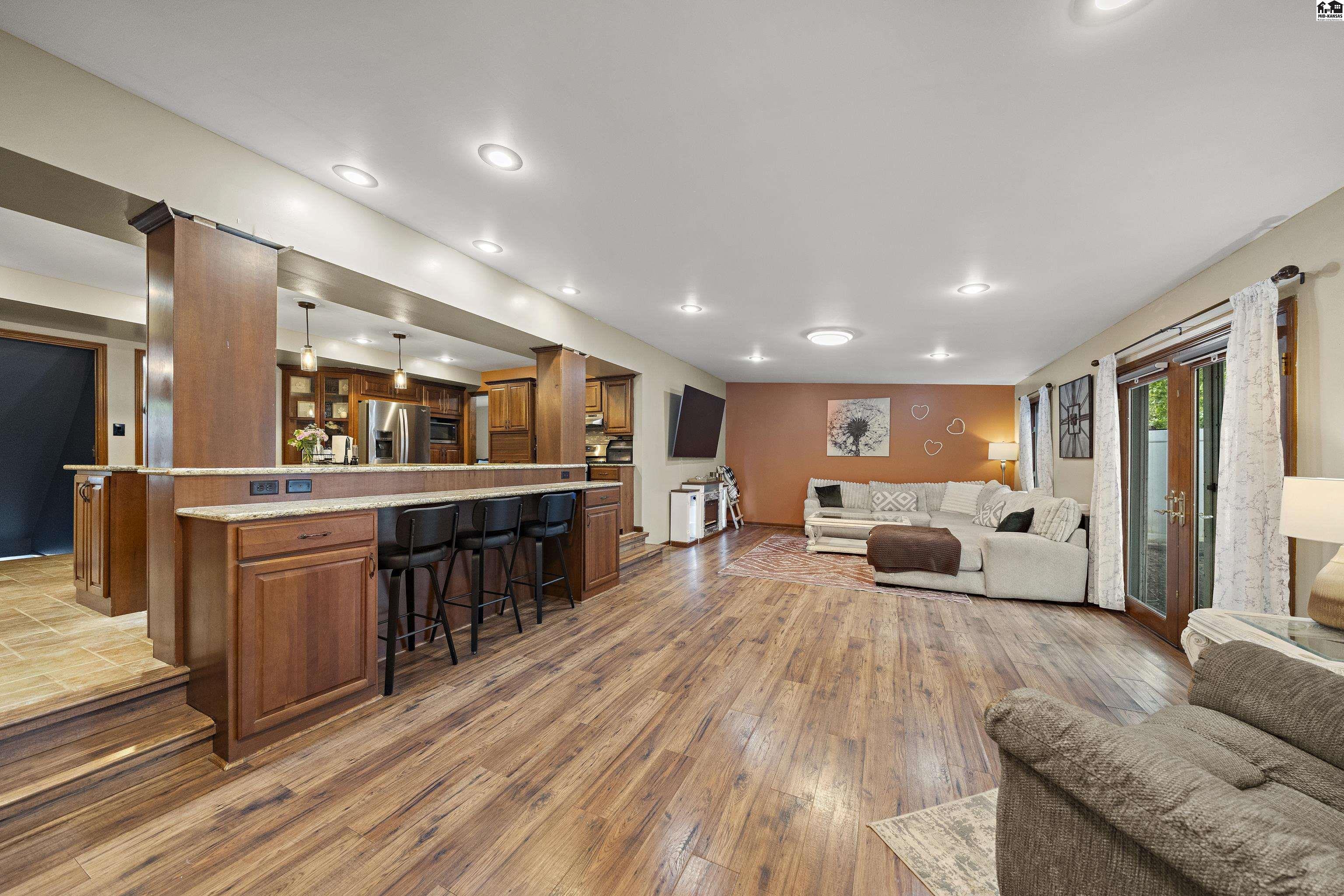3103 Northwestern Avenue Hutchinson KS 67502