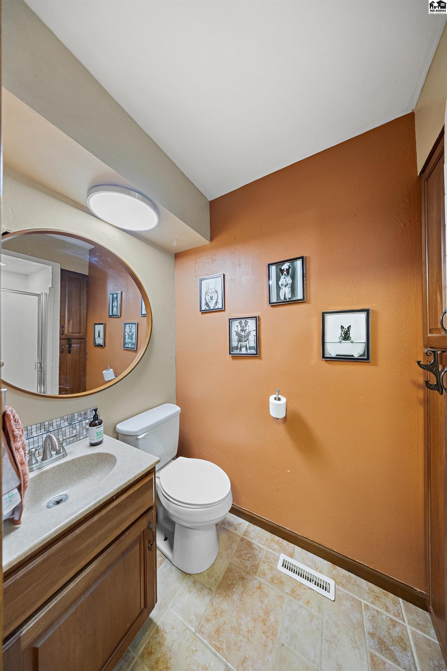 3103 Northwestern Avenue Hutchinson KS 67502