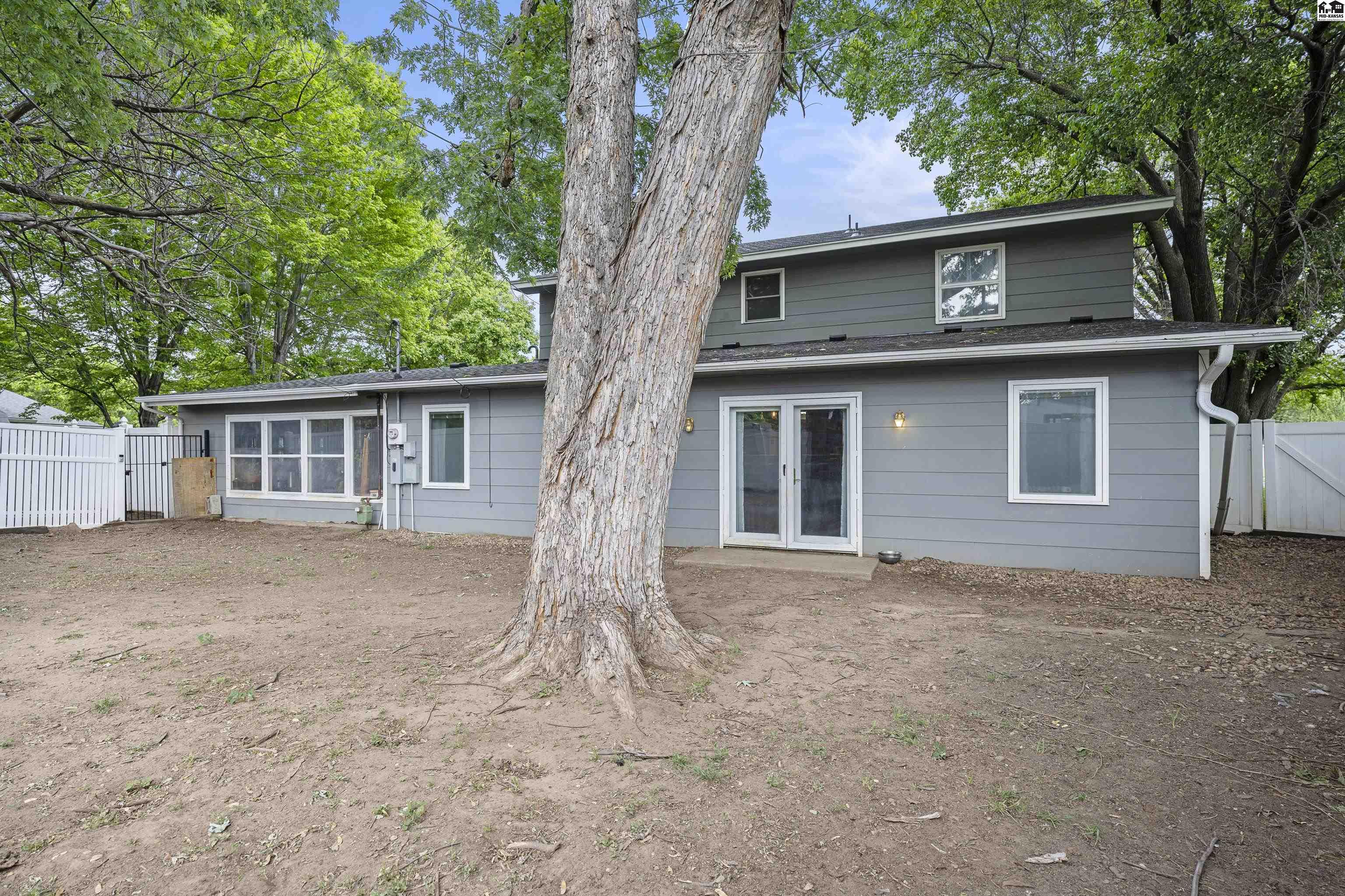3103 Northwestern Avenue Hutchinson KS 67502