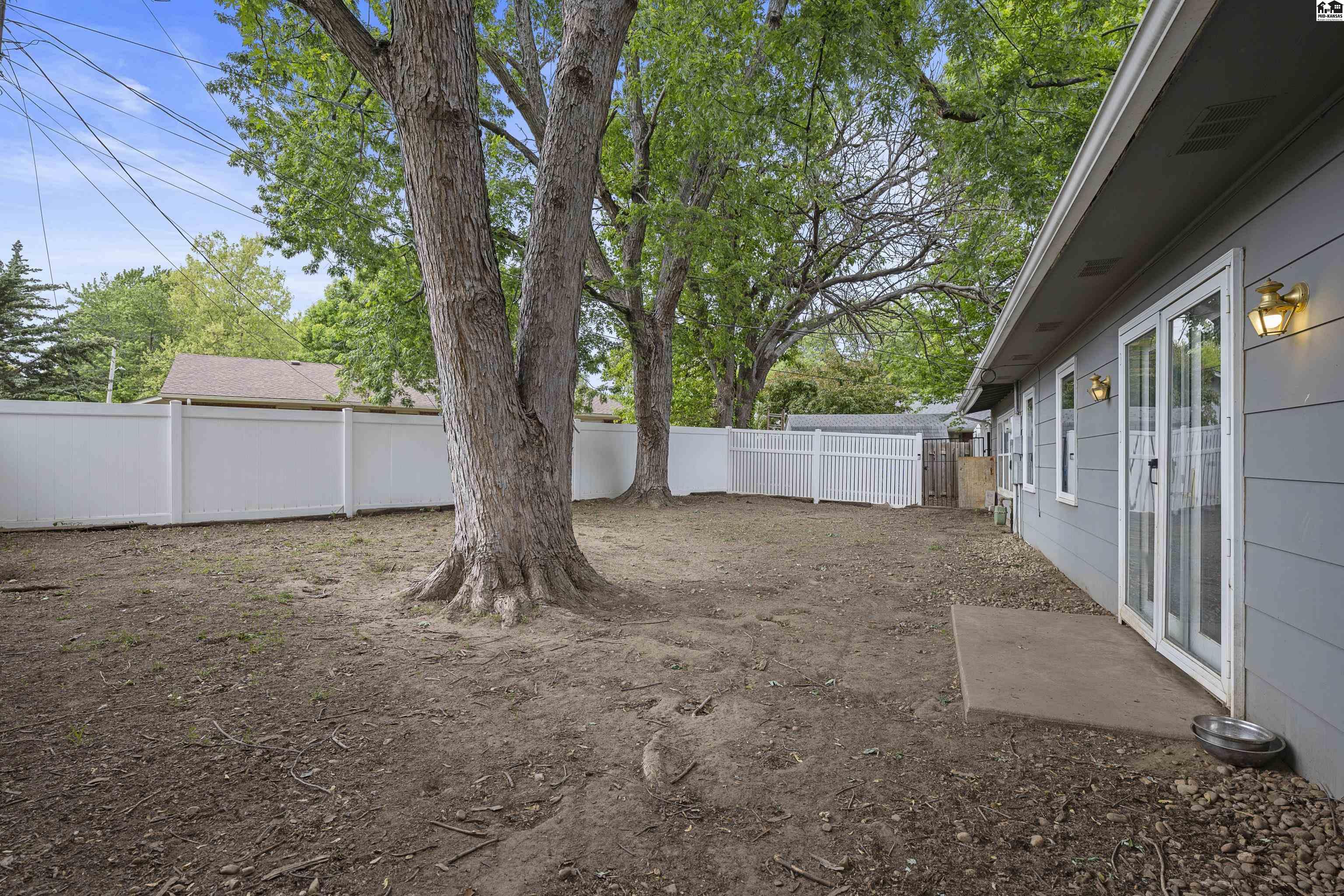 3103 Northwestern Avenue Hutchinson KS 67502