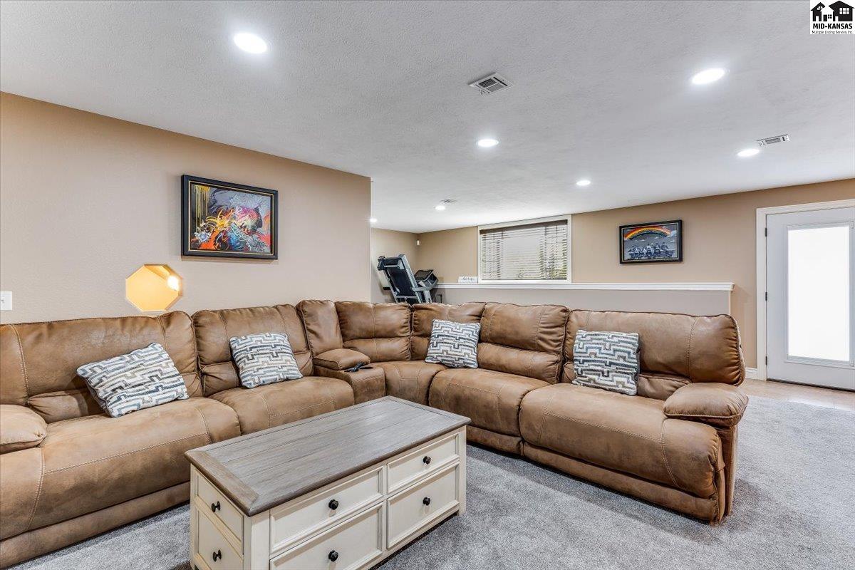 1310 N Wilshire Drive Hutchinson KS 67501