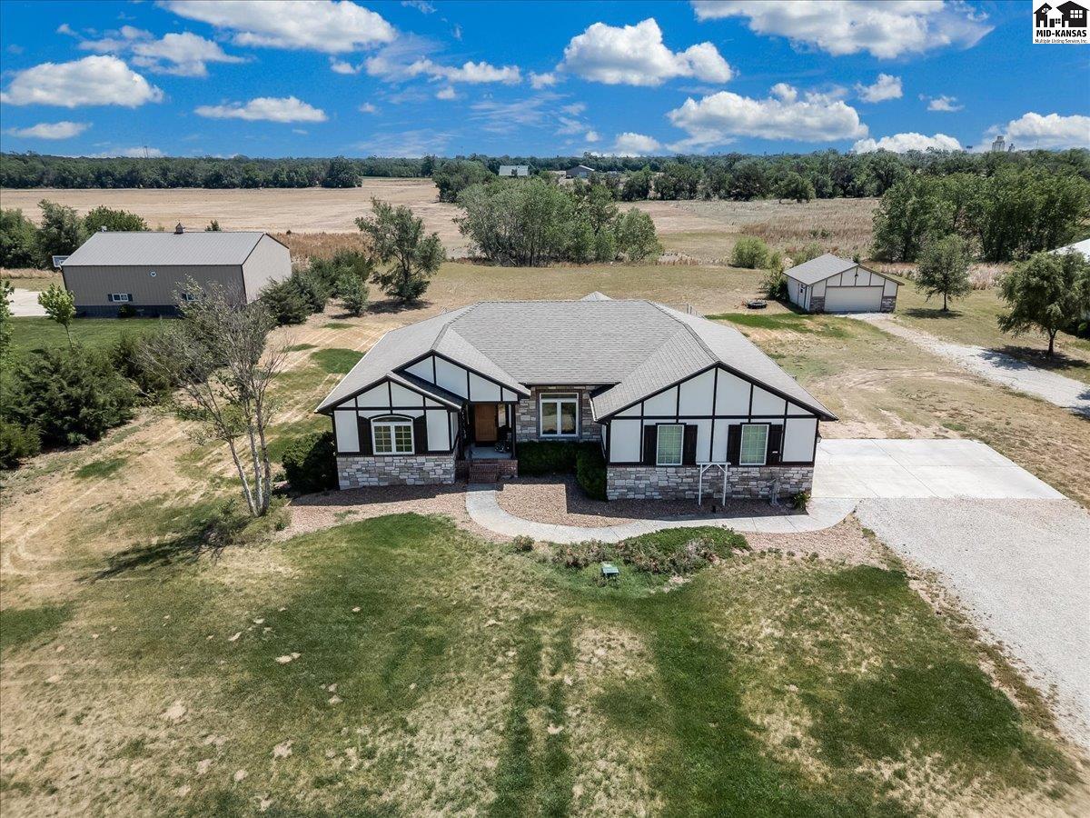 1310 N Wilshire Drive Hutchinson KS 67501