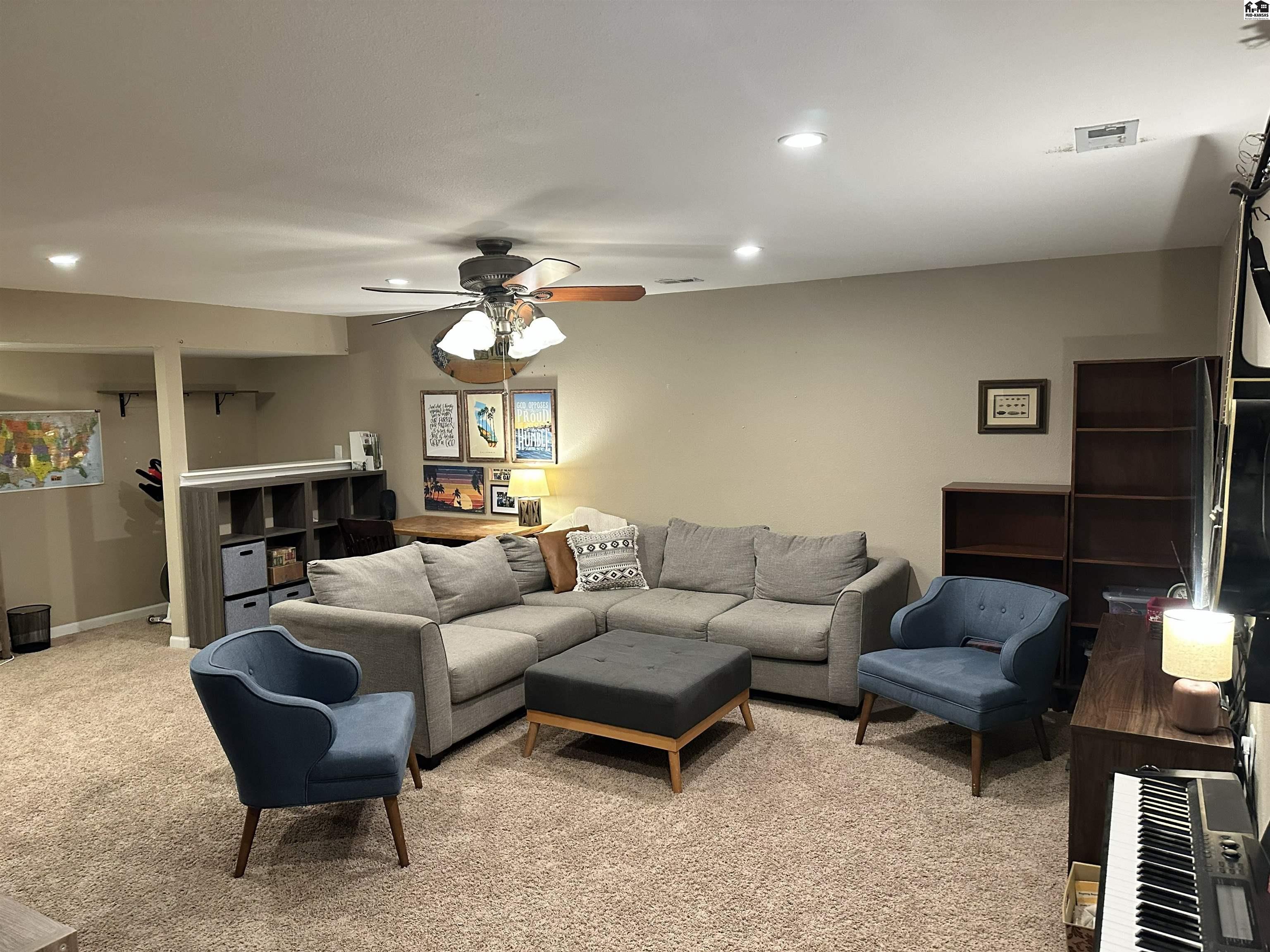 315 E 36th Avenue Hutchinson KS 67502