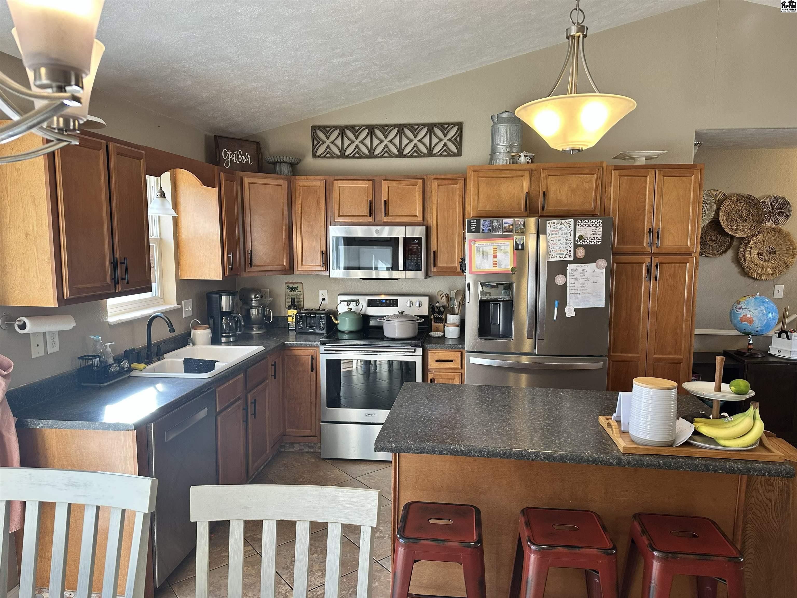 315 E 36th Avenue Hutchinson KS 67502