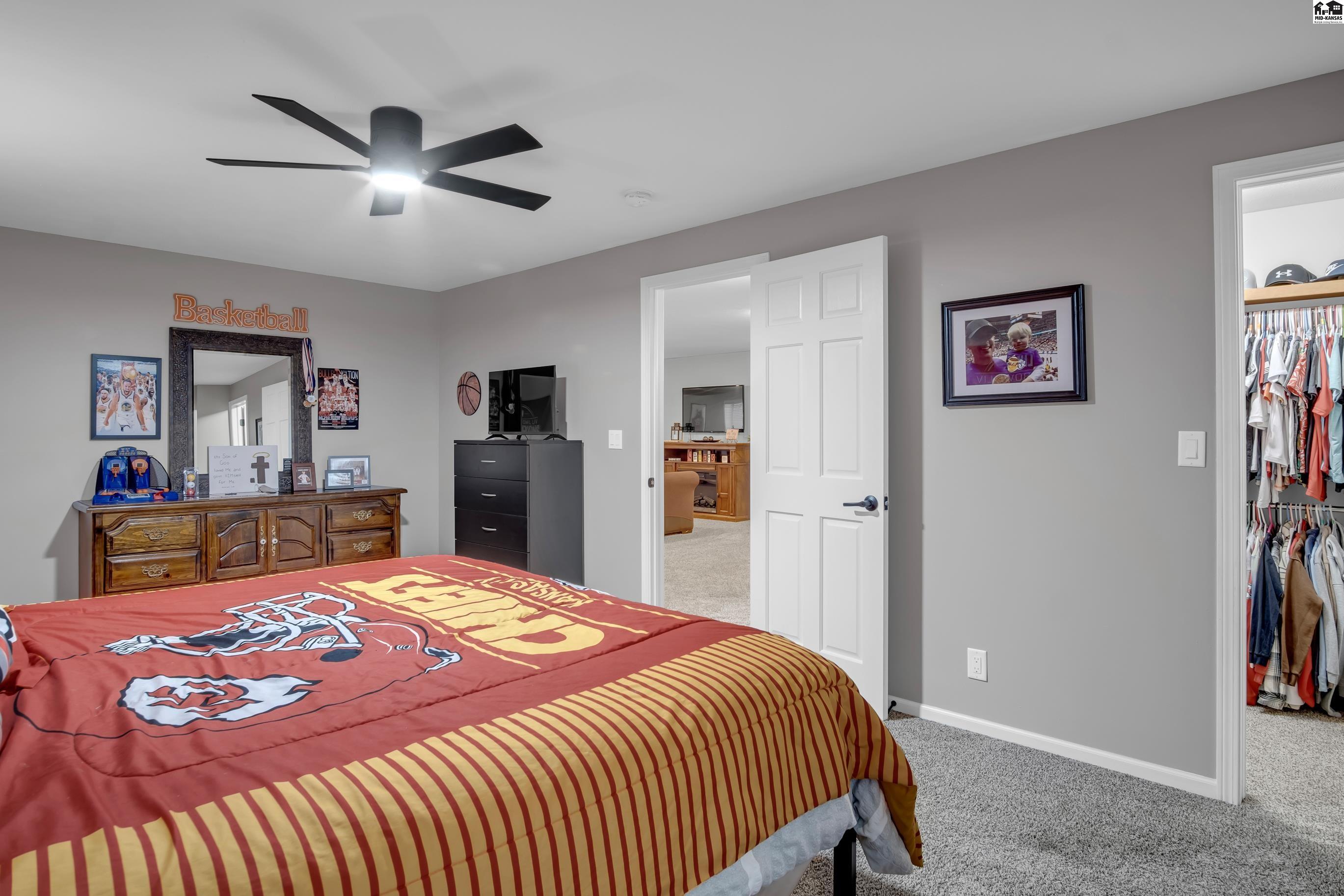 915 Tall Grass Drive Mcpherson KS 67460