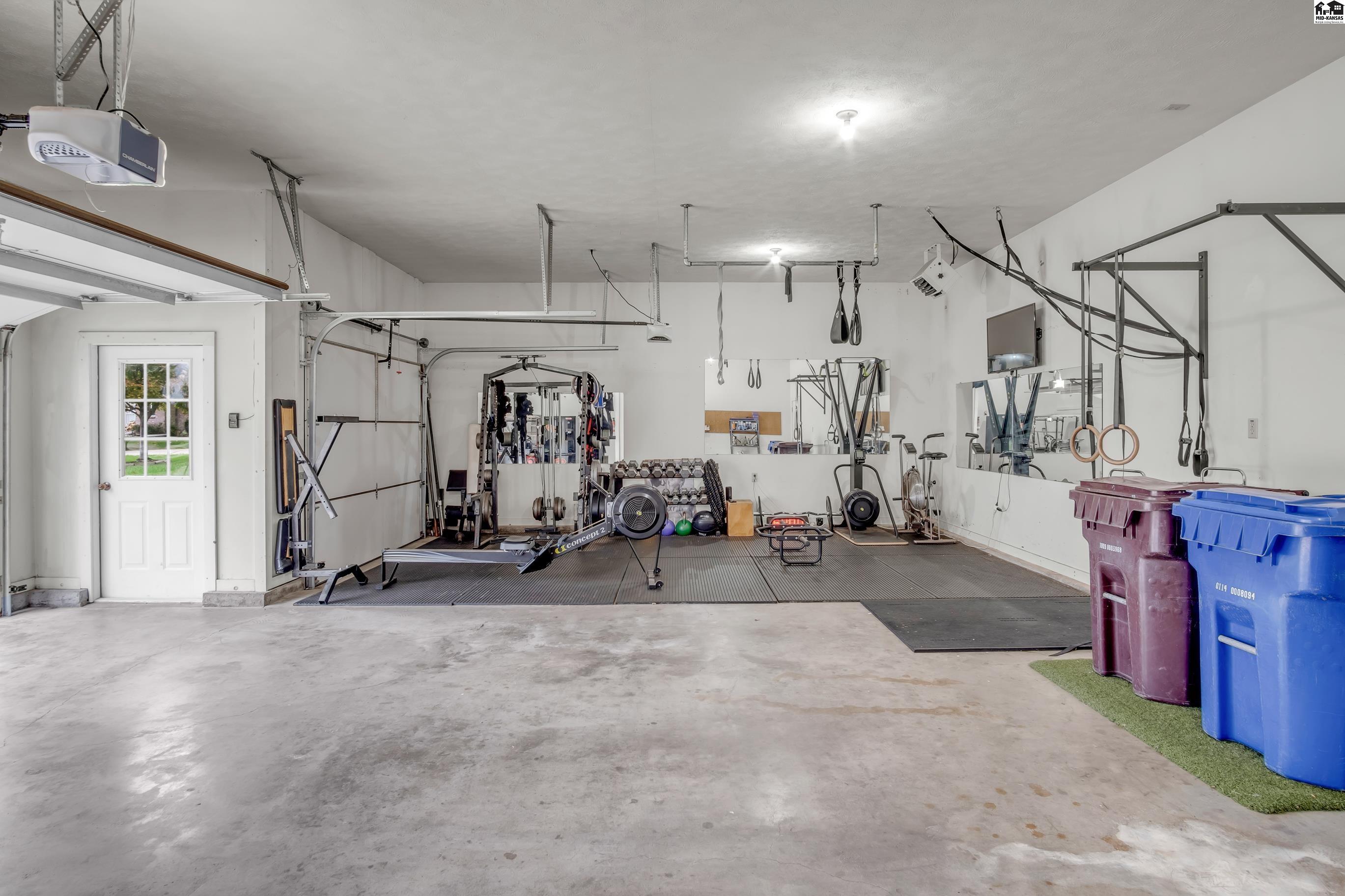 915 Tall Grass Drive Mcpherson KS 67460