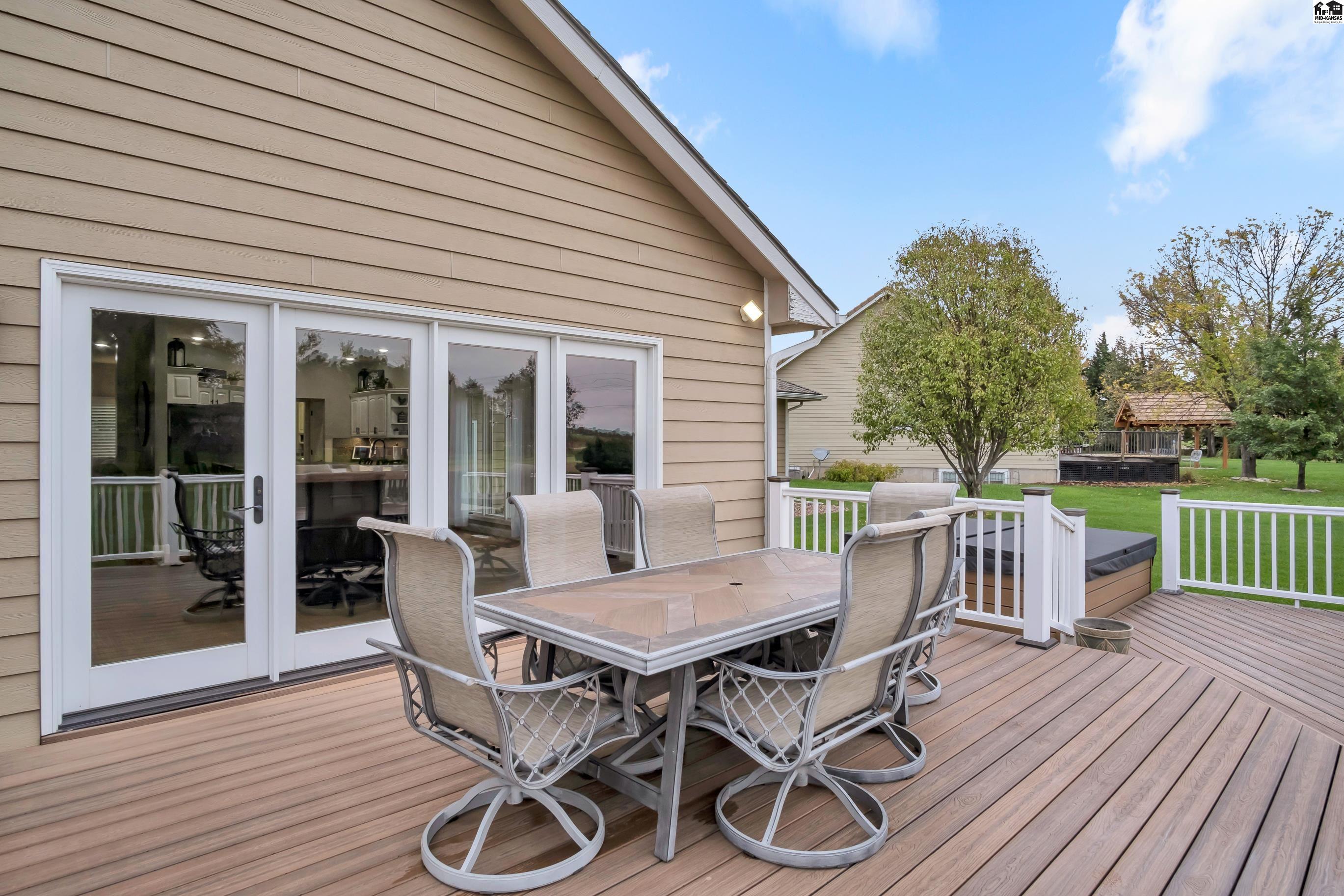 915 Tall Grass Drive Mcpherson KS 67460