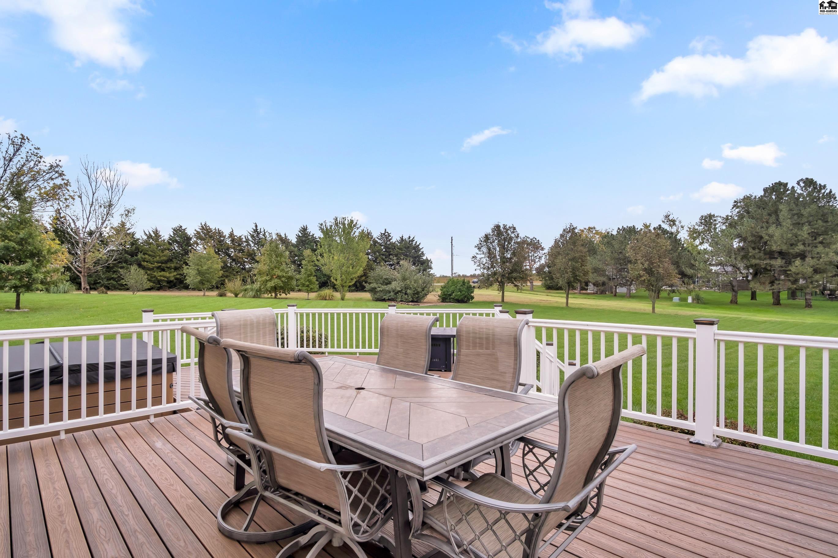 915 Tall Grass Drive Mcpherson KS 67460