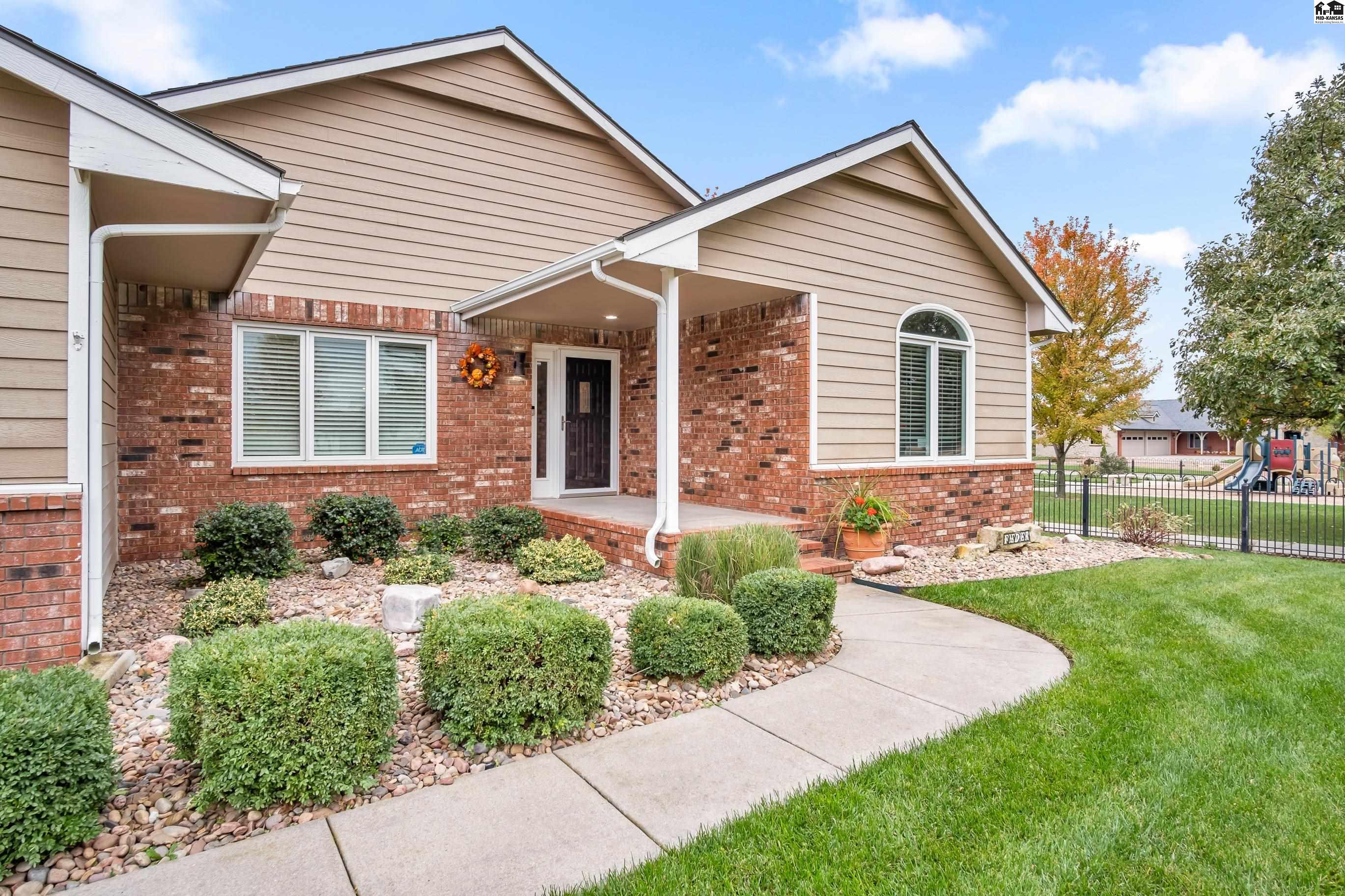 915 Tall Grass Drive Mcpherson KS 67460