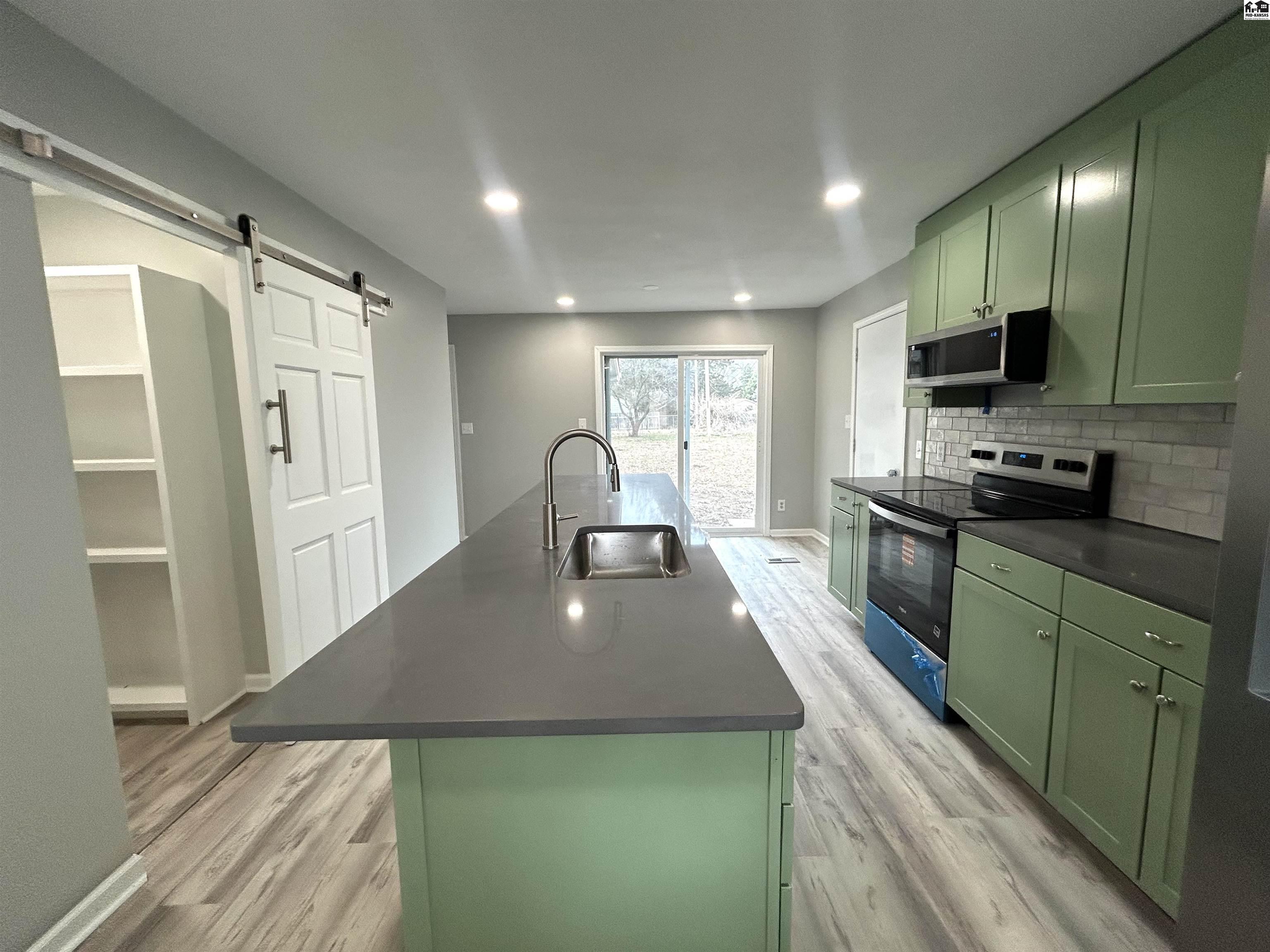 3507 N Lakeview Road Hutchinson KS 67502