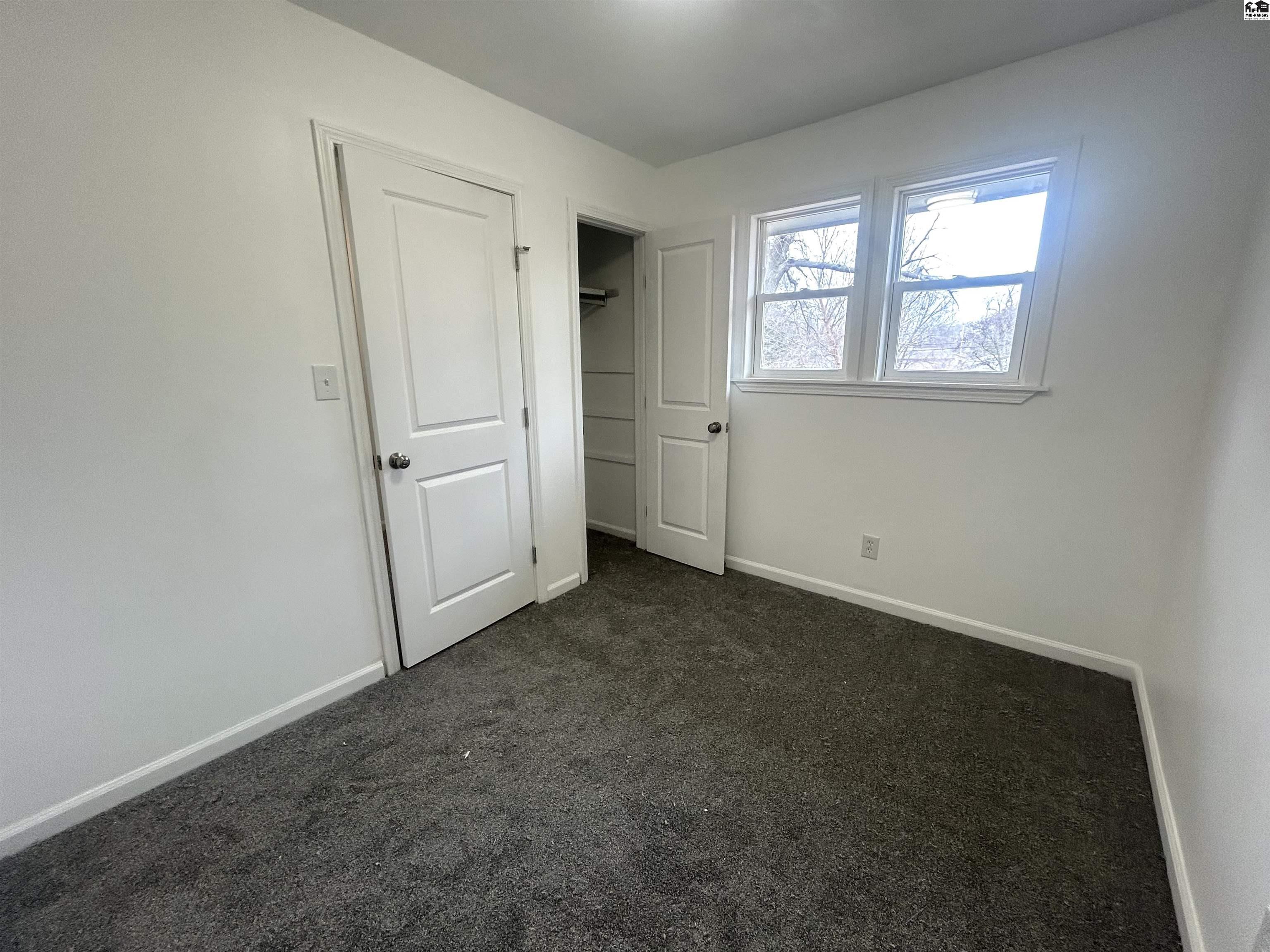 3507 N Lakeview Road Hutchinson KS 67502