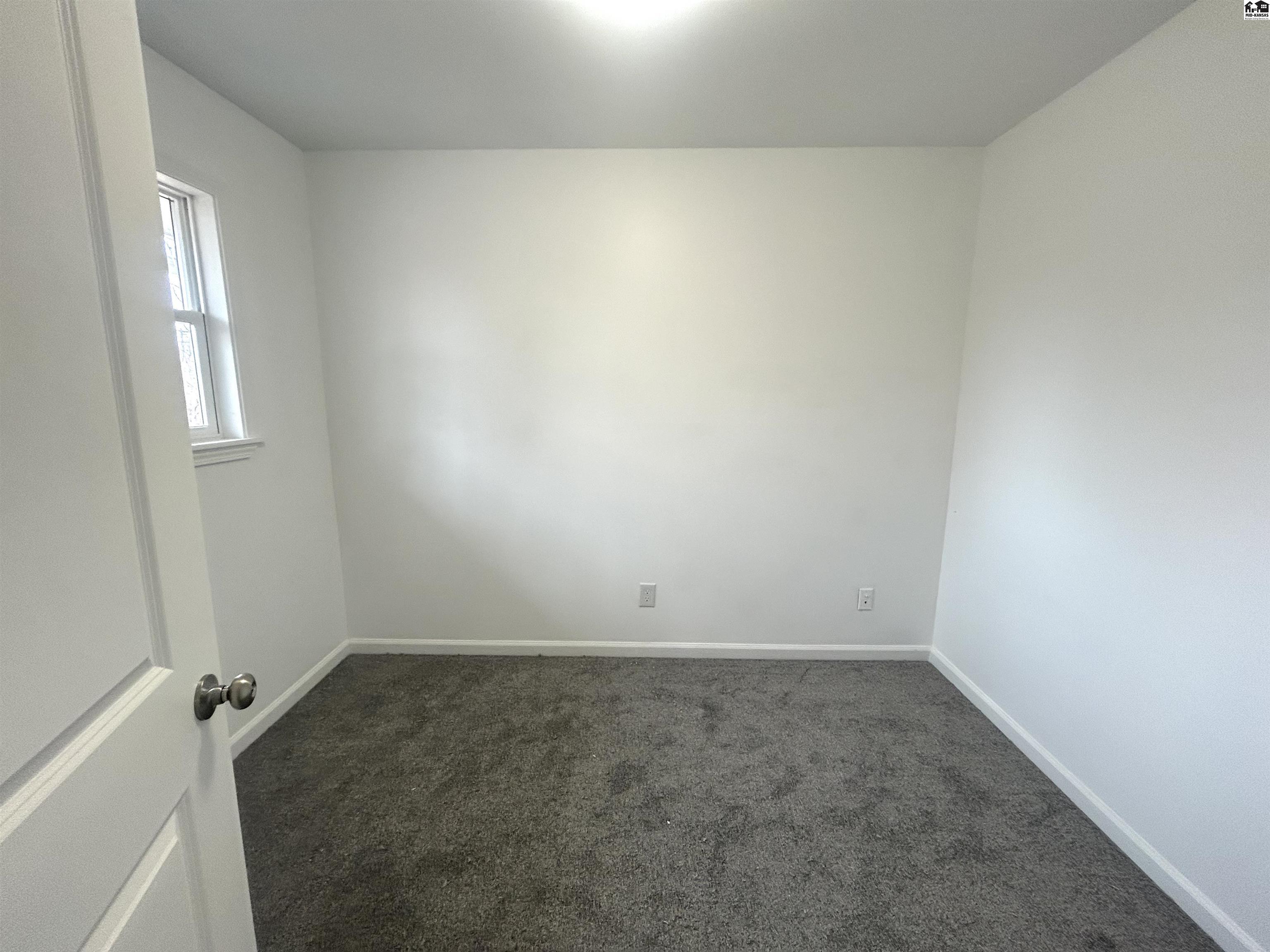 3507 N Lakeview Road Hutchinson KS 67502