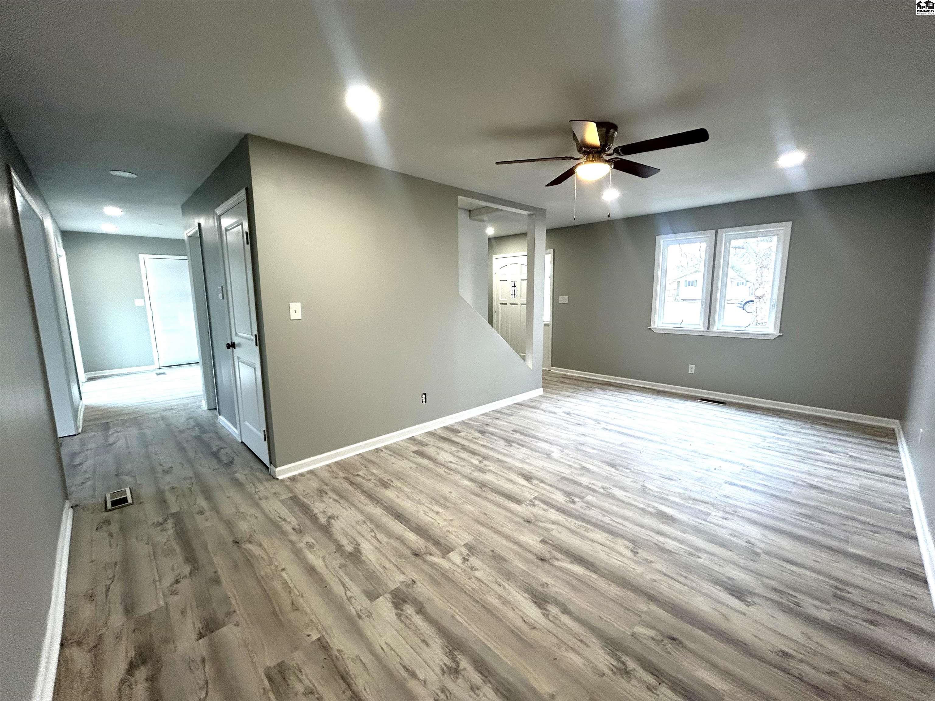 3507 N Lakeview Road Hutchinson KS 67502