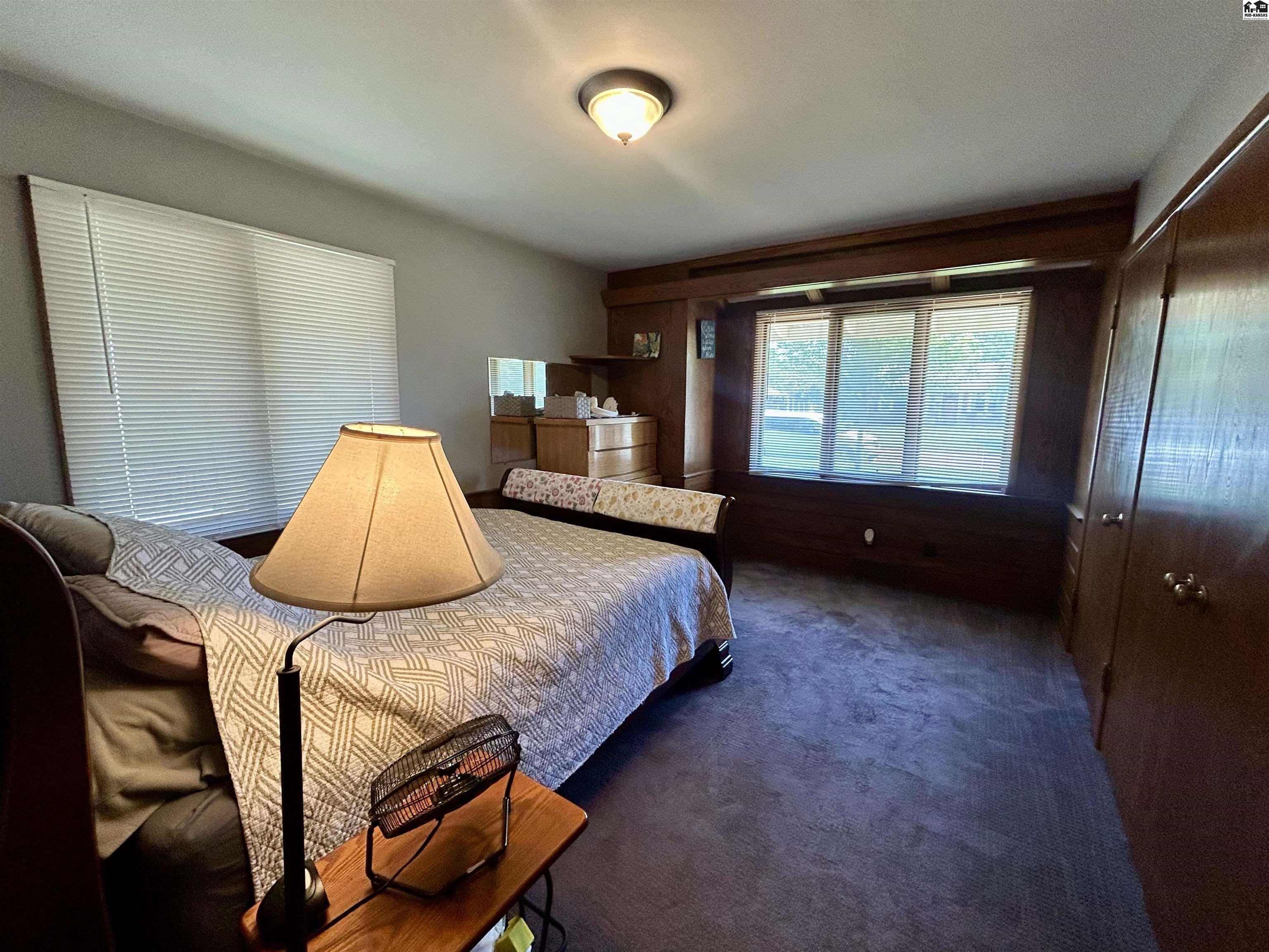 114 Carlton Road Hutchinson KS 67502