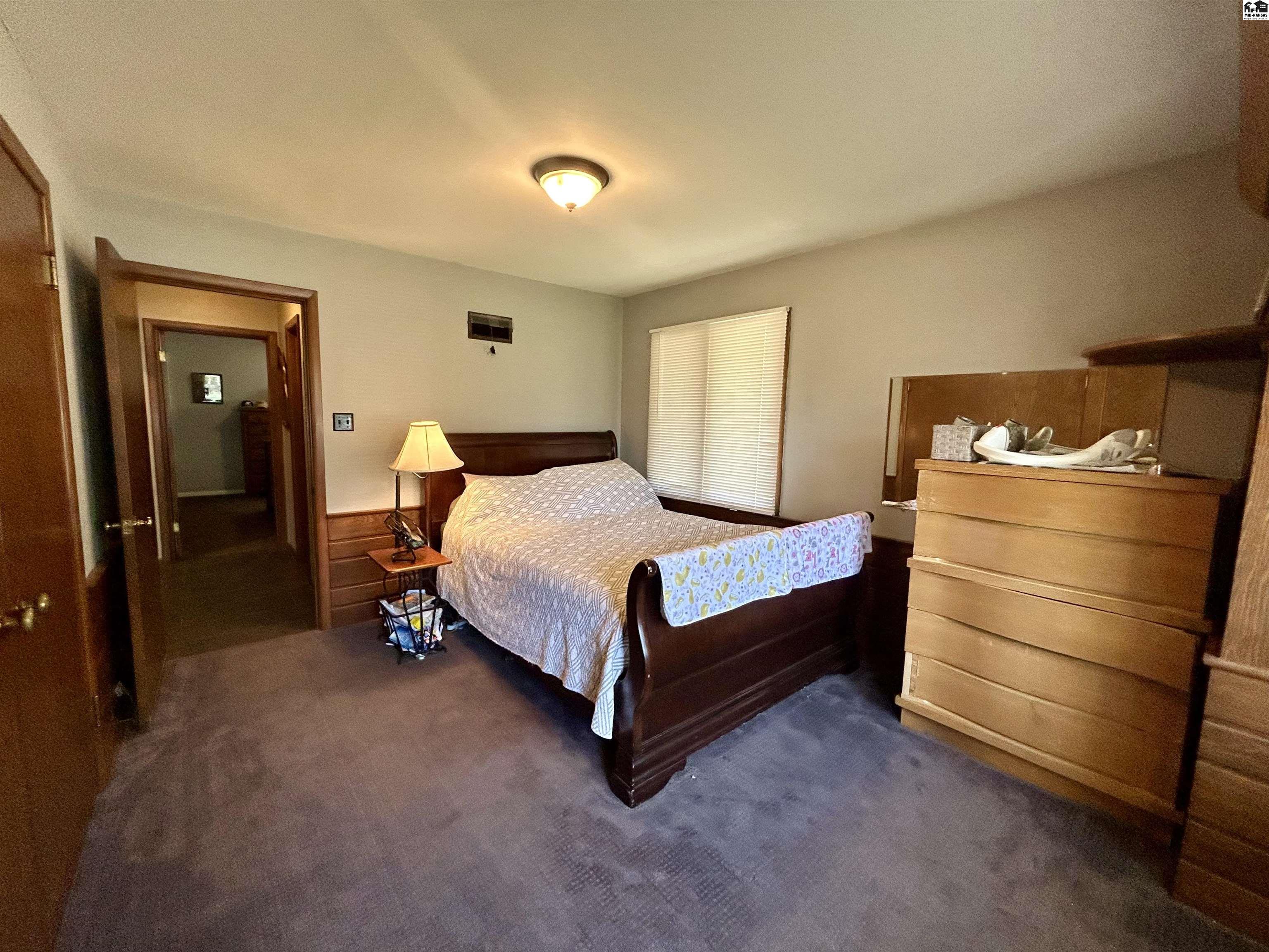 114 Carlton Road Hutchinson KS 67502