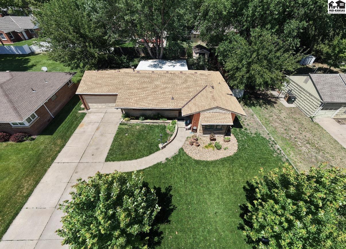 114 Carlton Road Hutchinson KS 67502