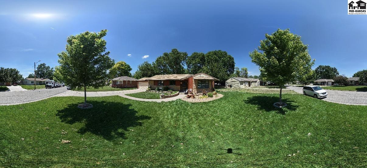 114 Carlton Road Hutchinson KS 67502