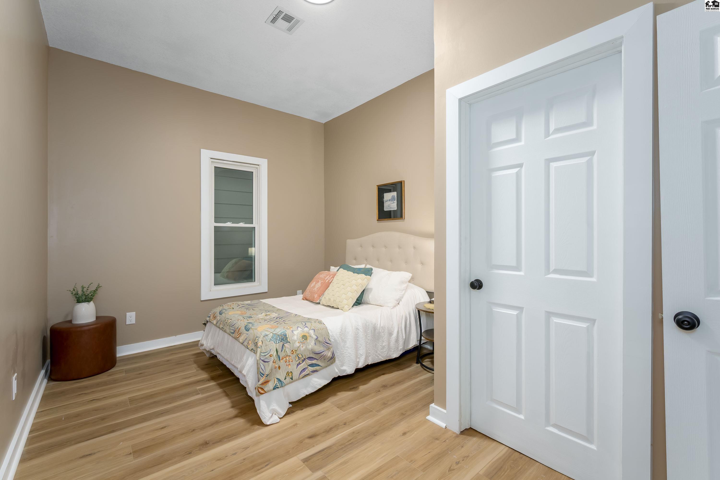 603 Spruce Street Halstead KS 67056-2410