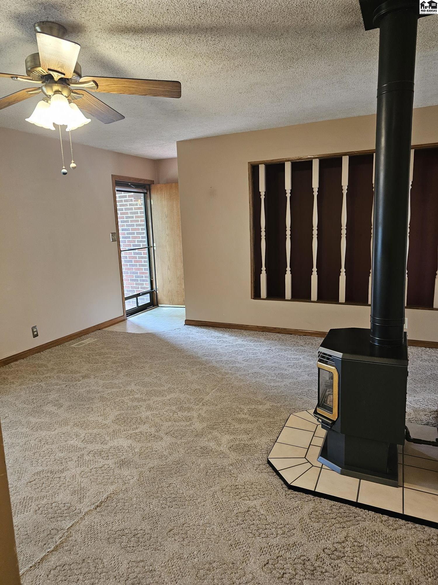 1006 Wyoming Avenue Hutchinson KS 67502