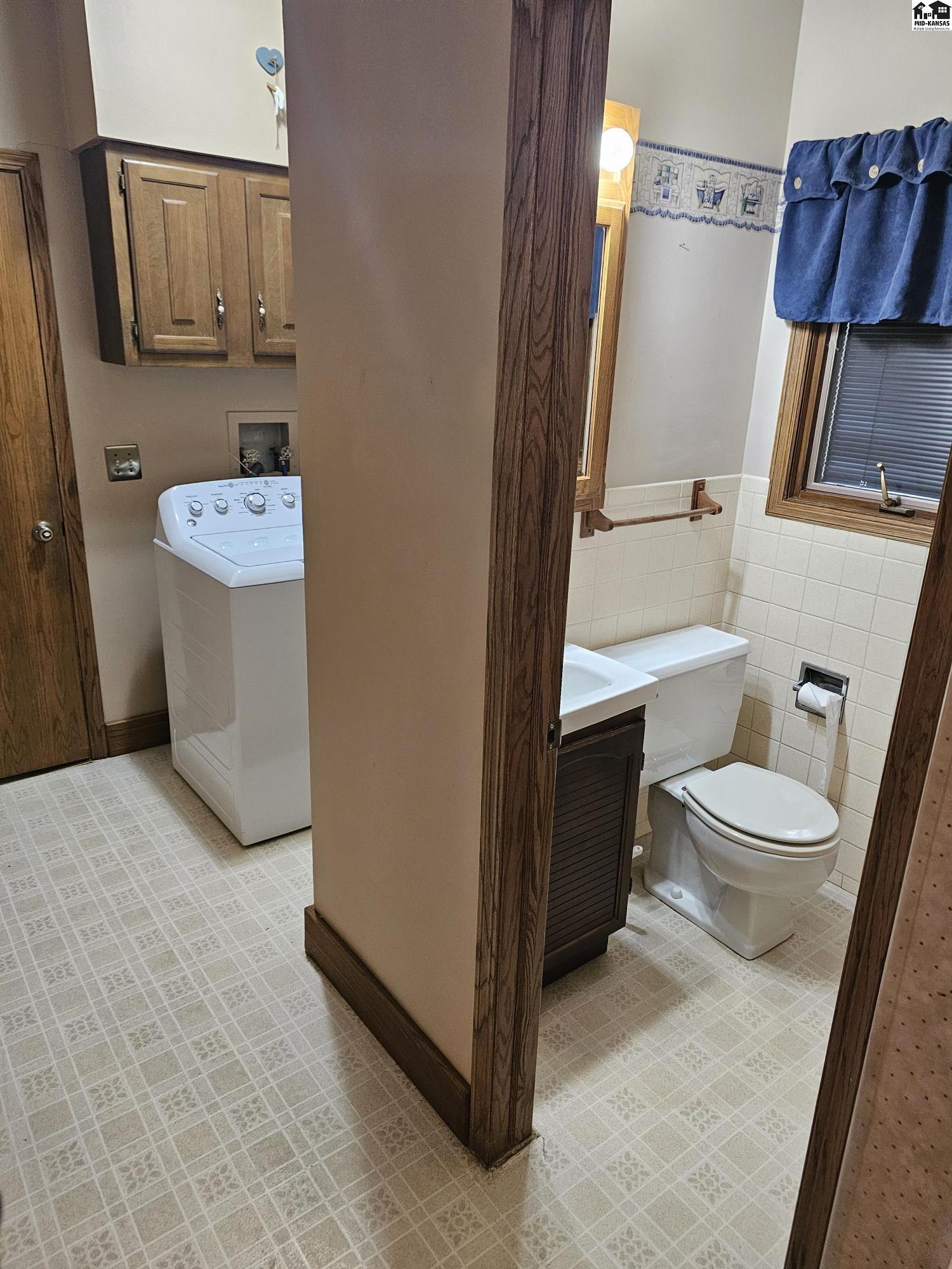 1006 Wyoming Avenue Hutchinson KS 67502
