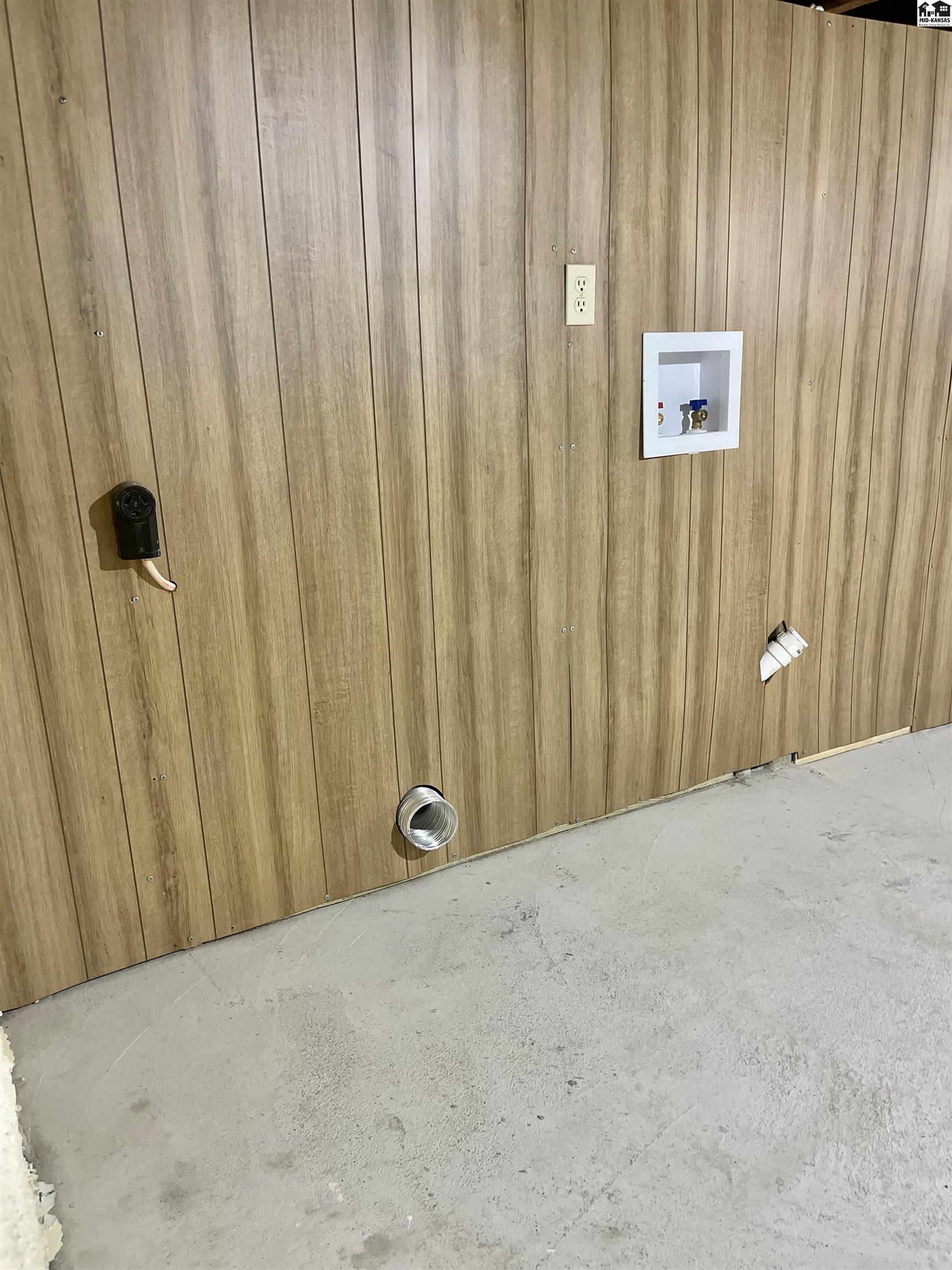 616 N Madison Avenue Wichita KS 67214