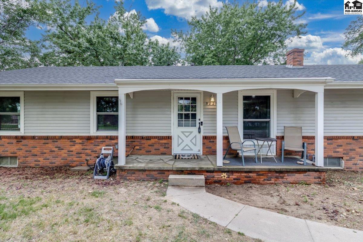 5821 Yucca Road Hutchinson KS 67502