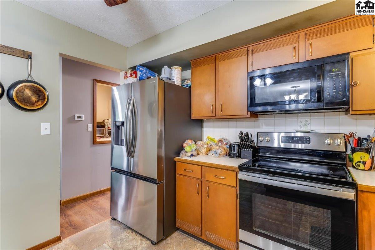 5821 Yucca Road Hutchinson KS 67502