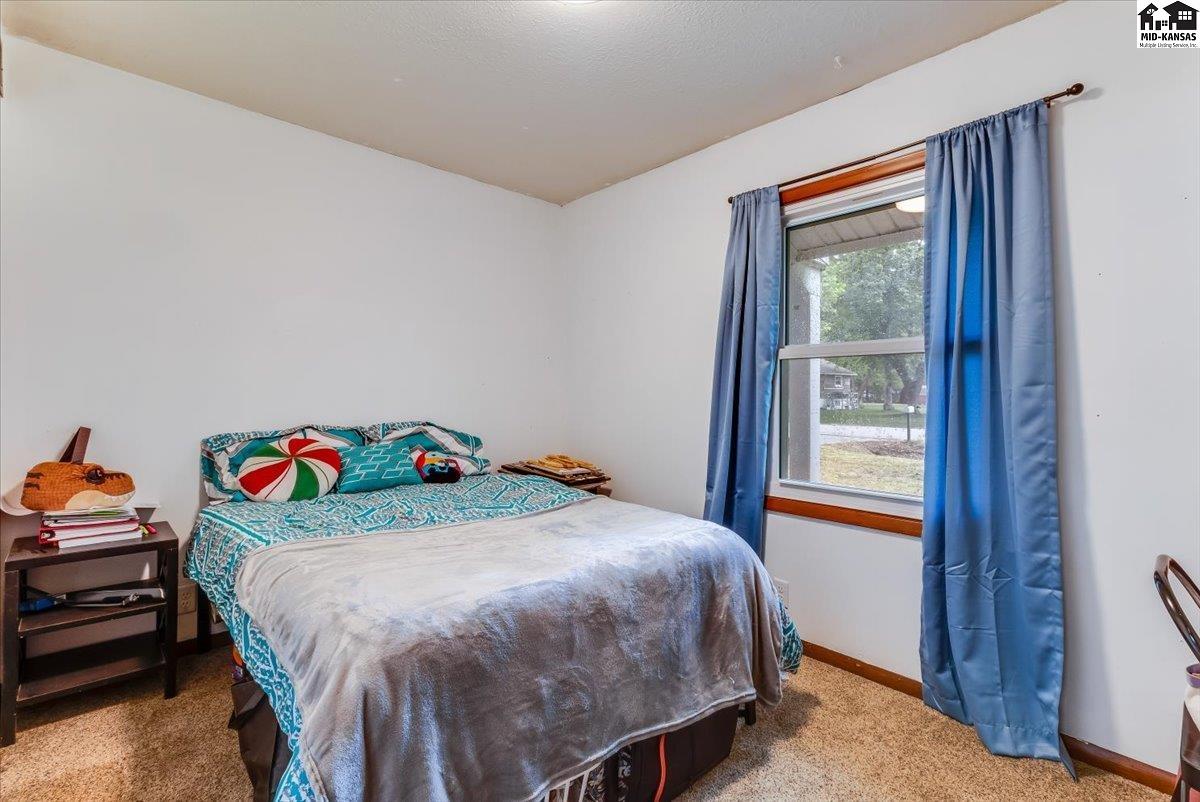 5821 Yucca Road Hutchinson KS 67502