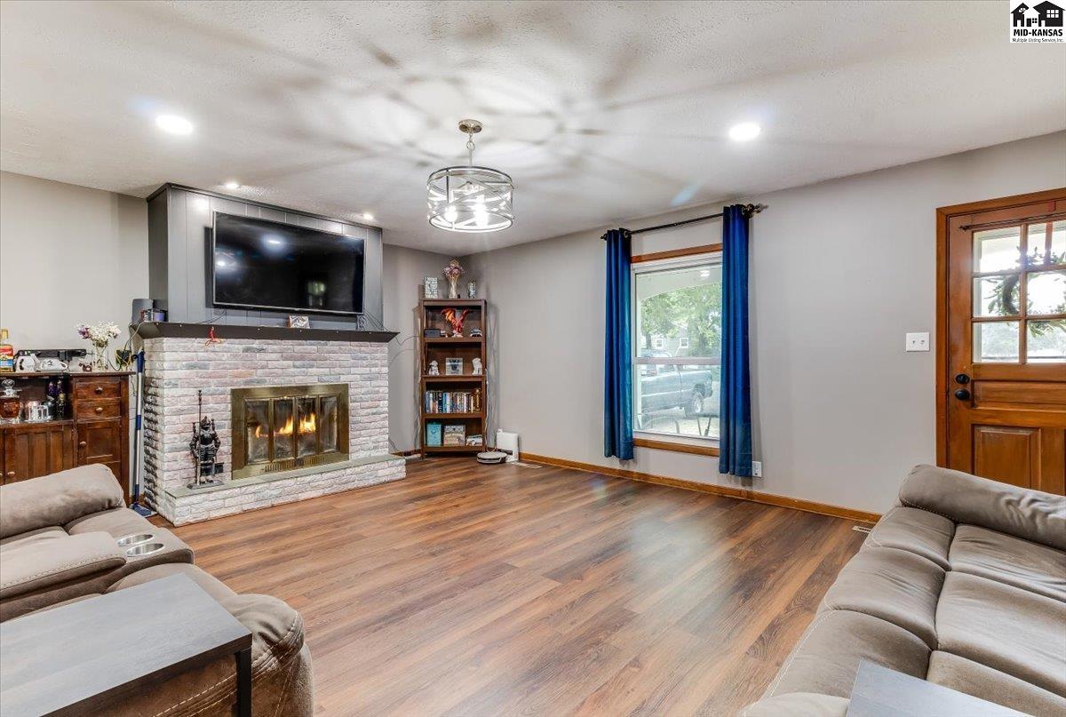5821 Yucca Road Hutchinson KS 67502