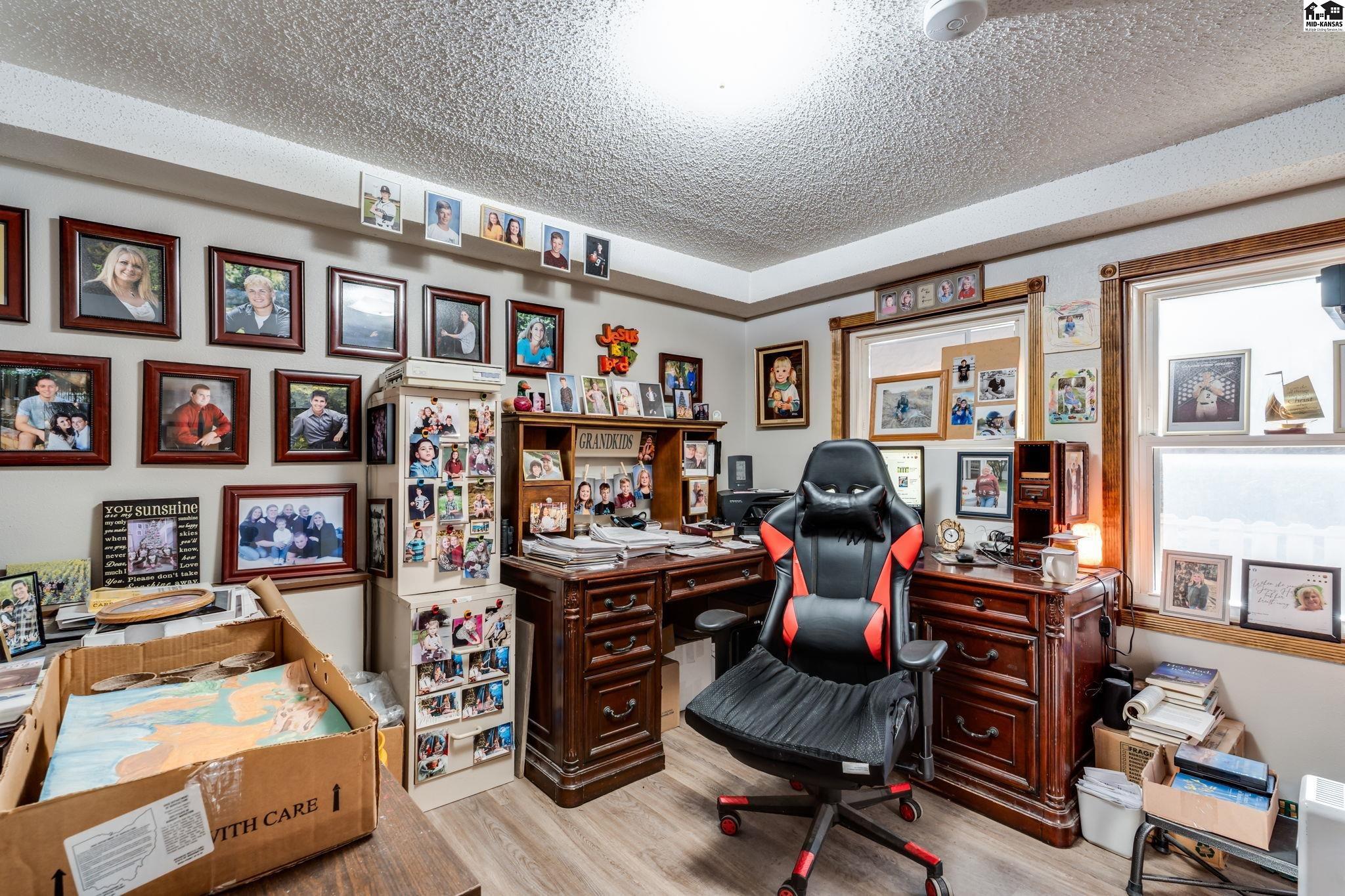 4106 N Shelburne Drive Hutchinson KS 67502