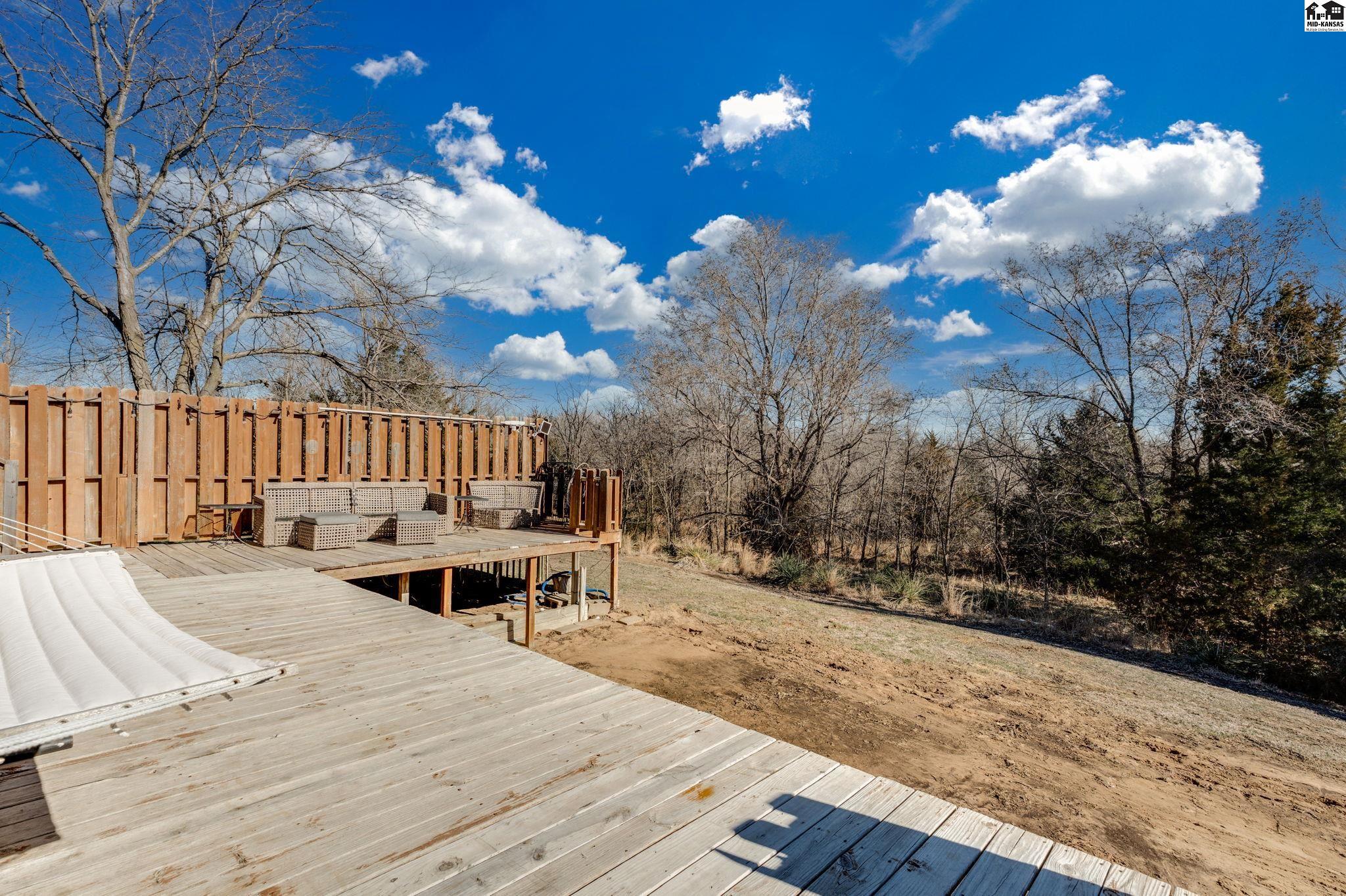 4106 N Shelburne Drive Hutchinson KS 67502