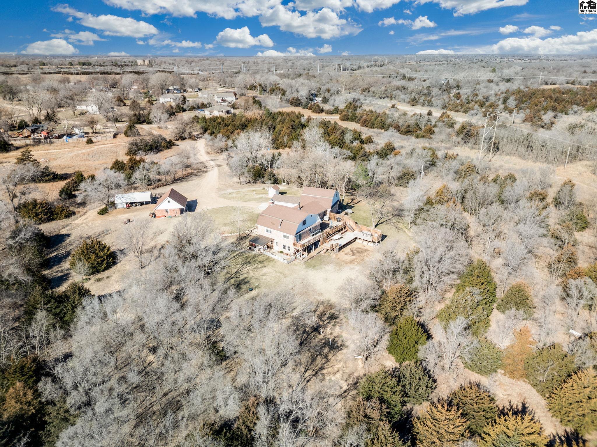 4106 N Shelburne Drive Hutchinson KS 67502