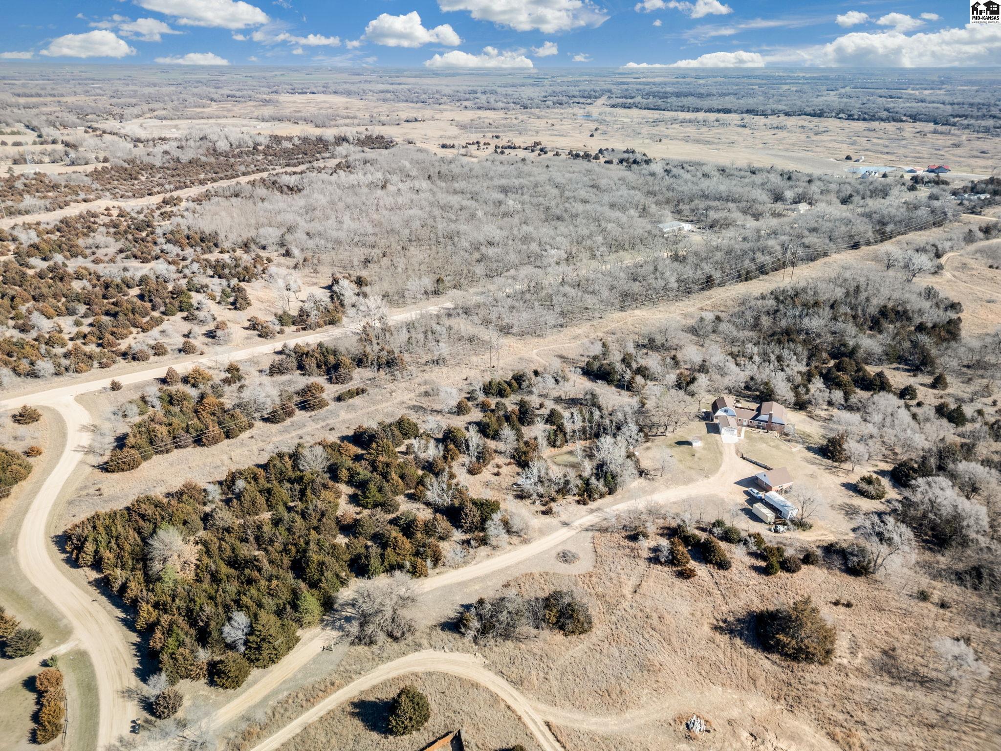 4106 N Shelburne Drive Hutchinson KS 67502