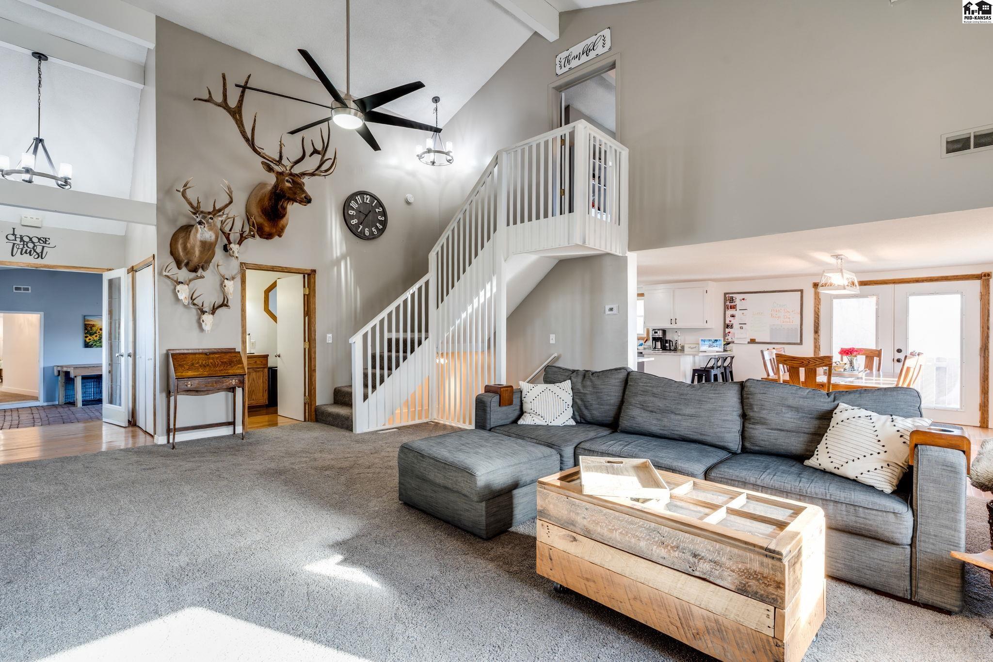 4106 N Shelburne Drive Hutchinson KS 67502