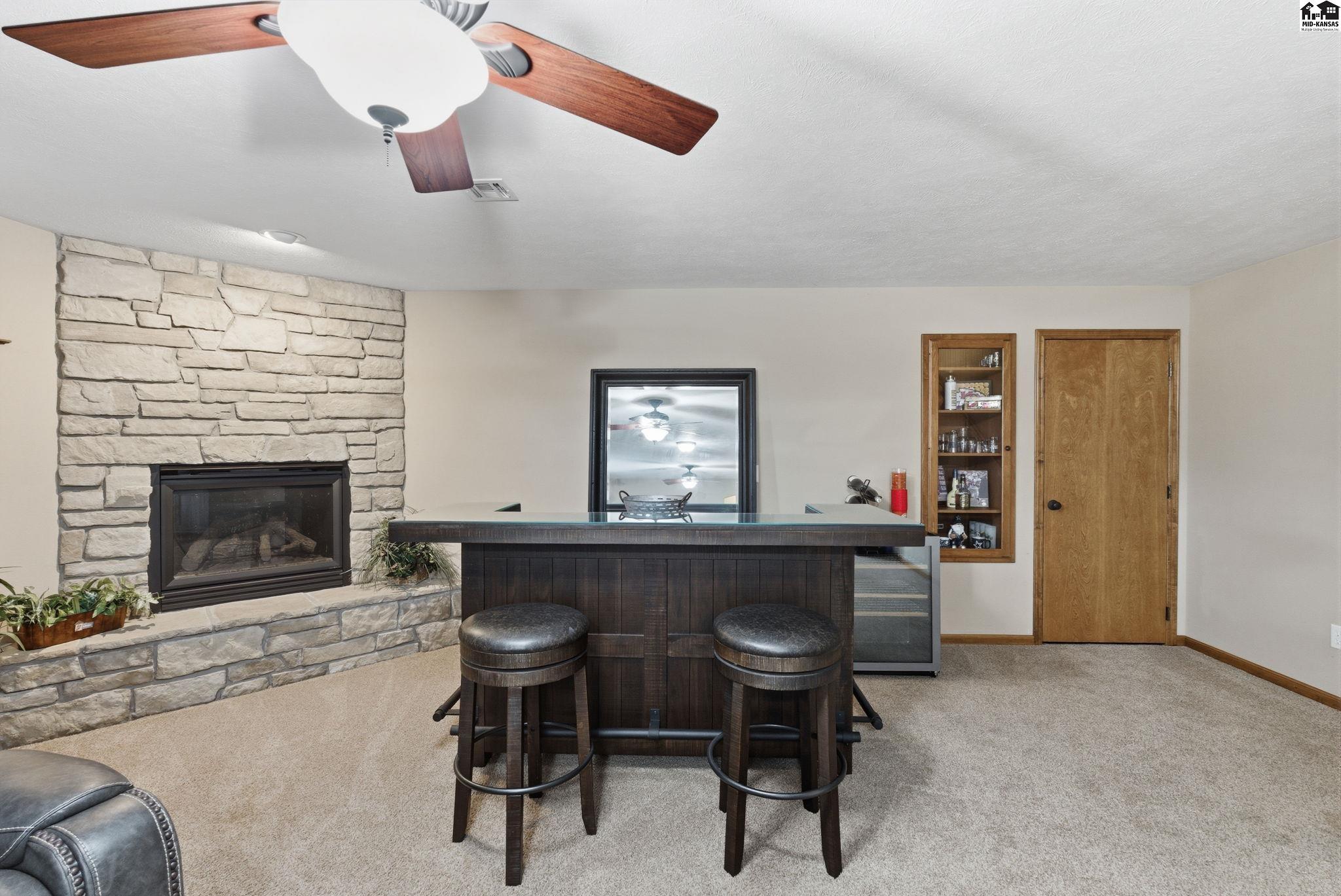4 Waterbrook Terrace South Hutchinson KS 67505