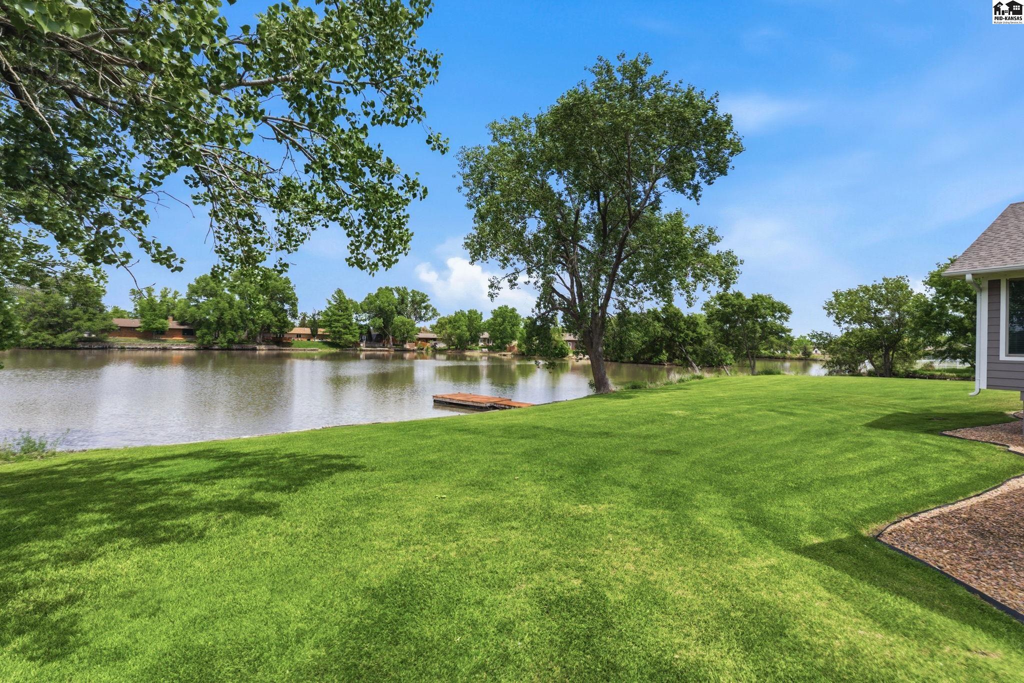 4 Waterbrook Terrace South Hutchinson KS 67505
