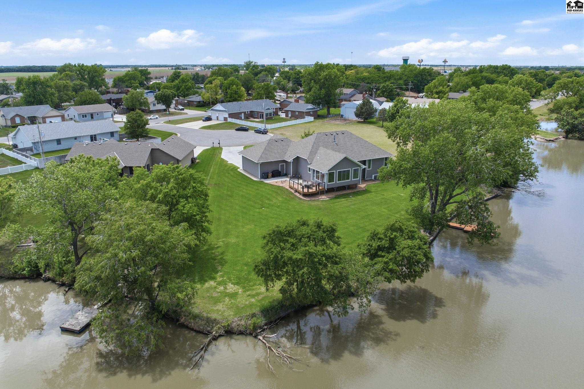 4 Waterbrook Terrace South Hutchinson KS 67505