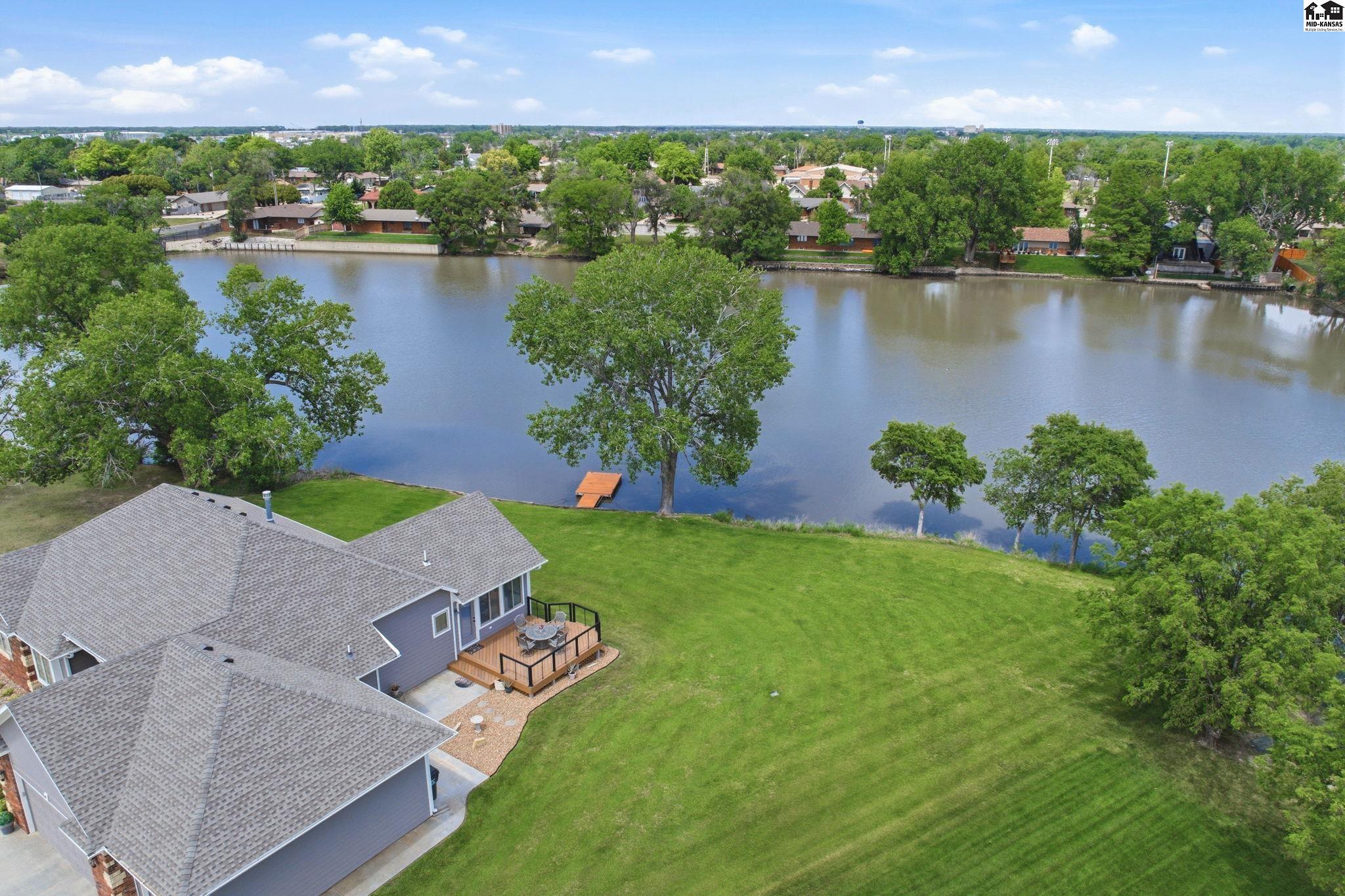 4 Waterbrook Terrace South Hutchinson KS 67505