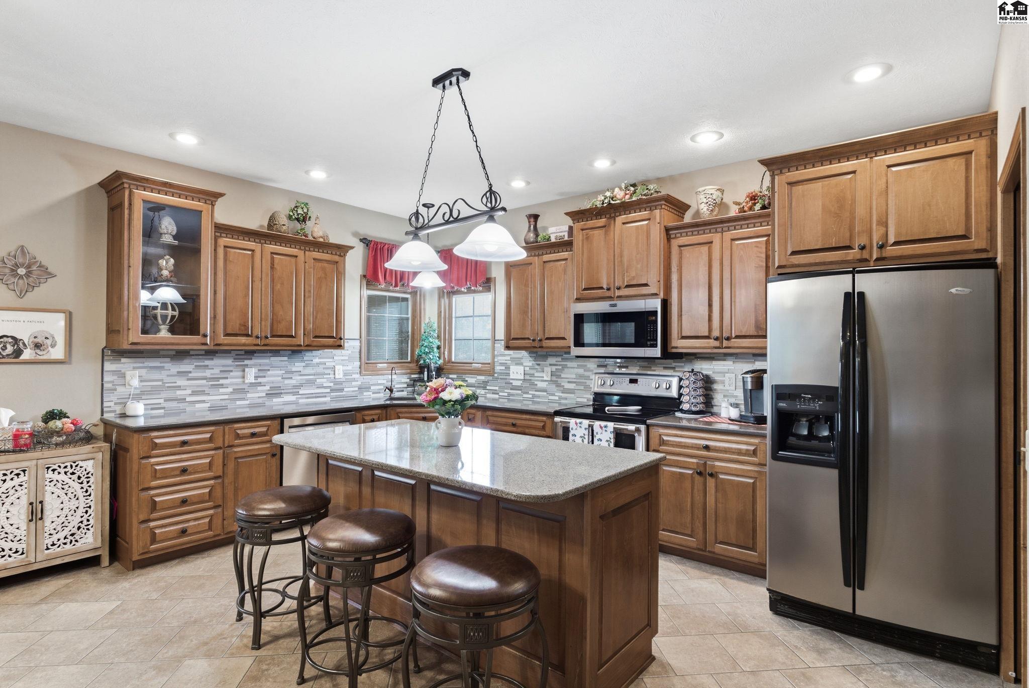 4 Waterbrook Terrace South Hutchinson KS 67505