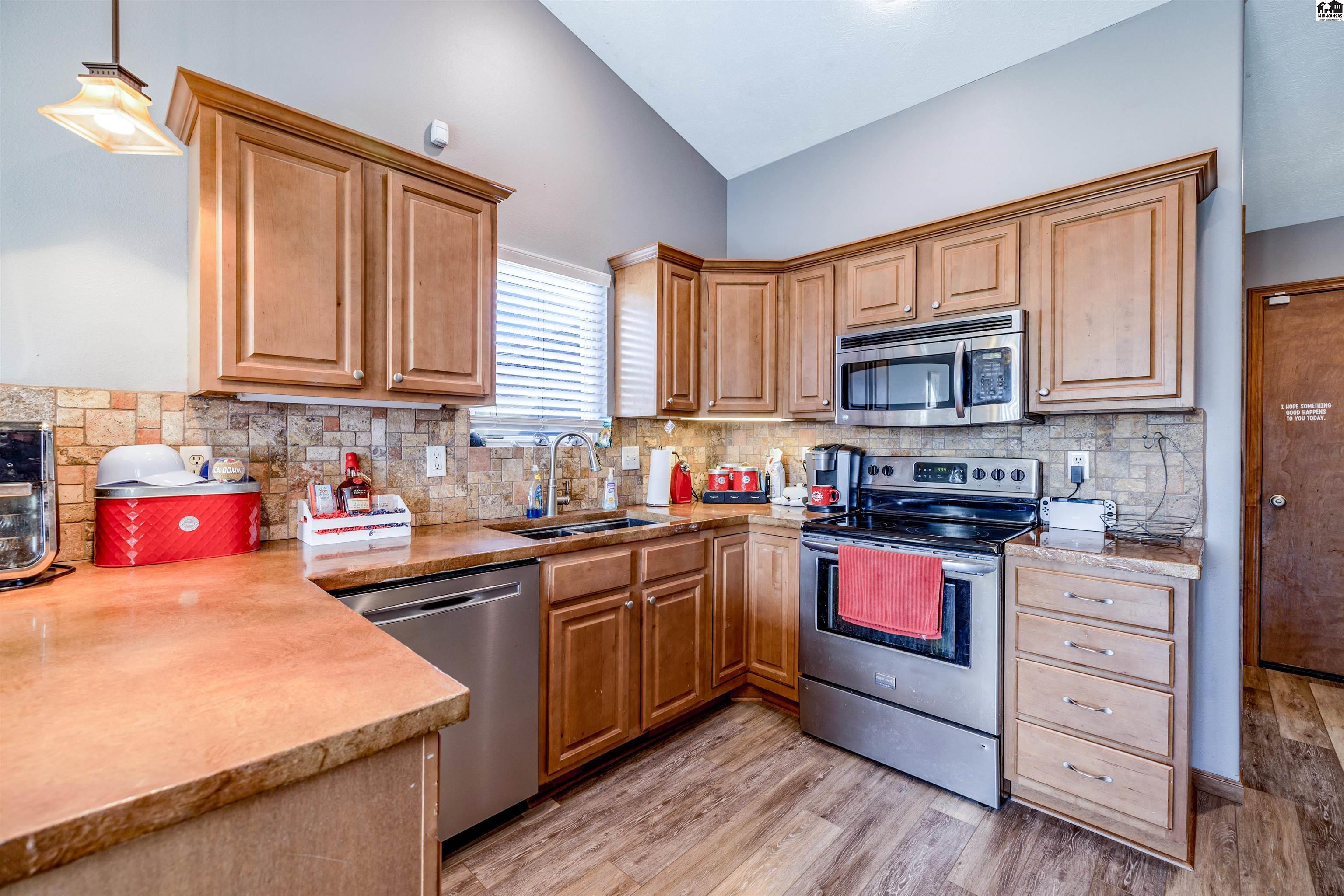 1001 E 36th Avenue Hutchinson KS 67502