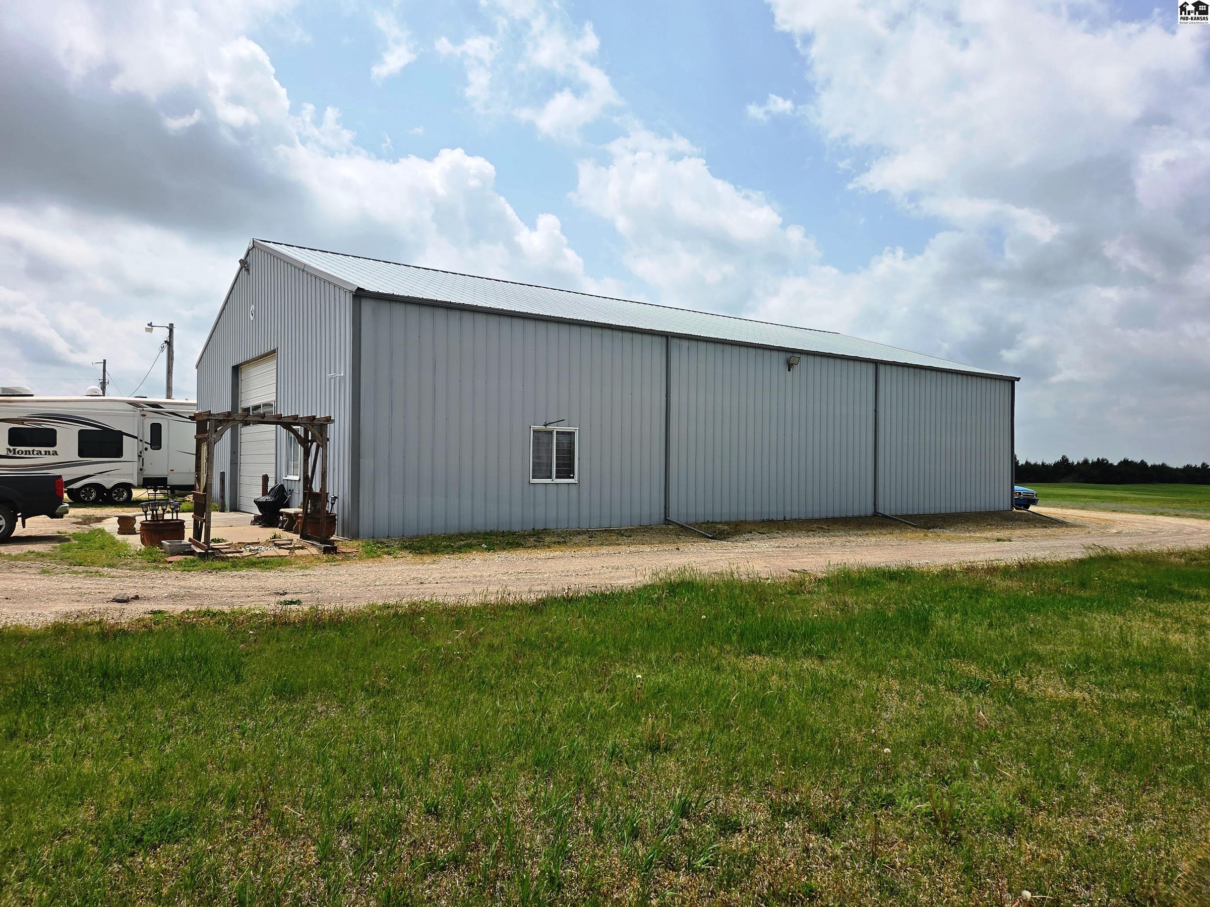 1885 Upland Road Marion KS 66861