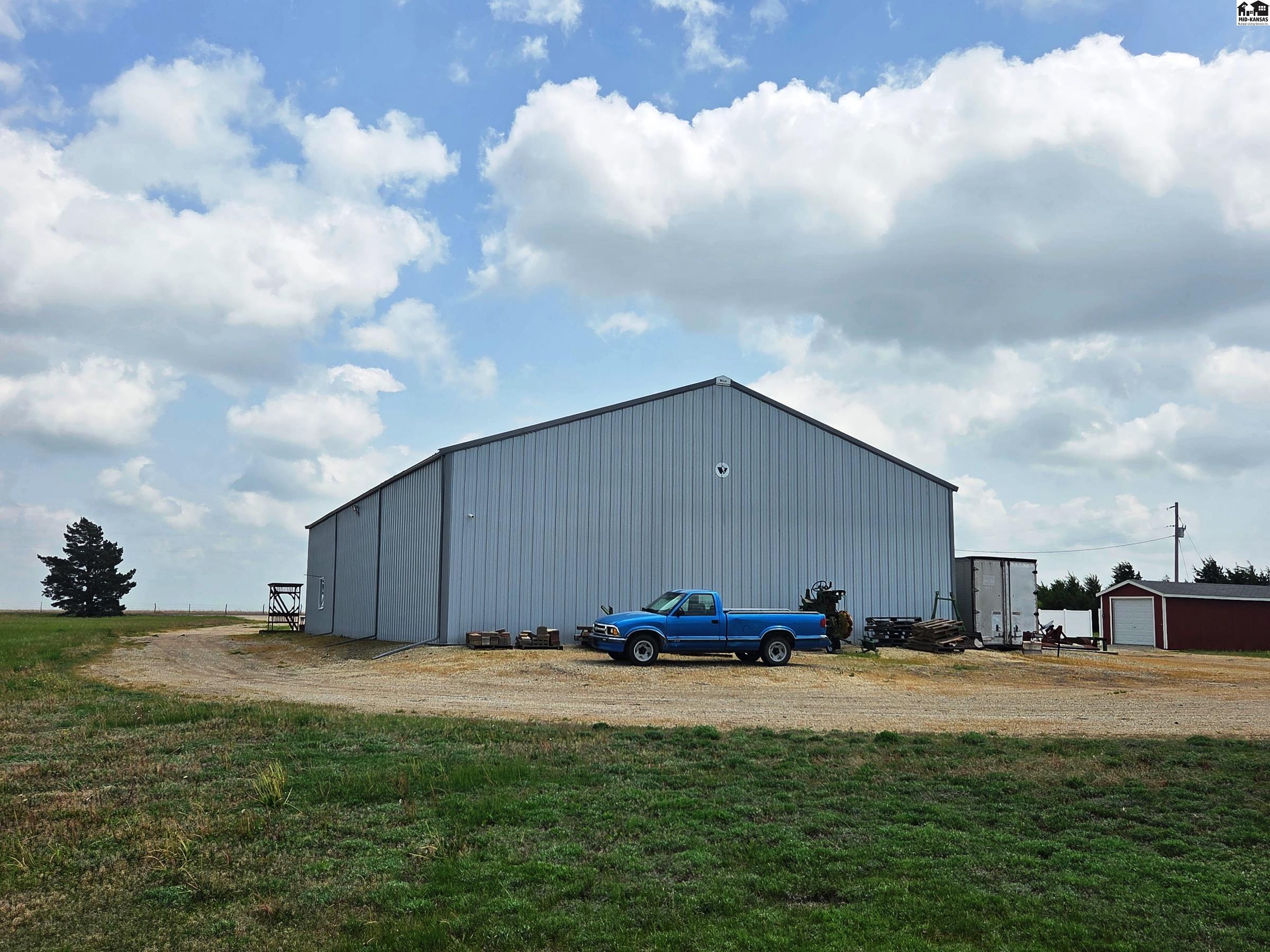 1885 Upland Road Marion KS 66861