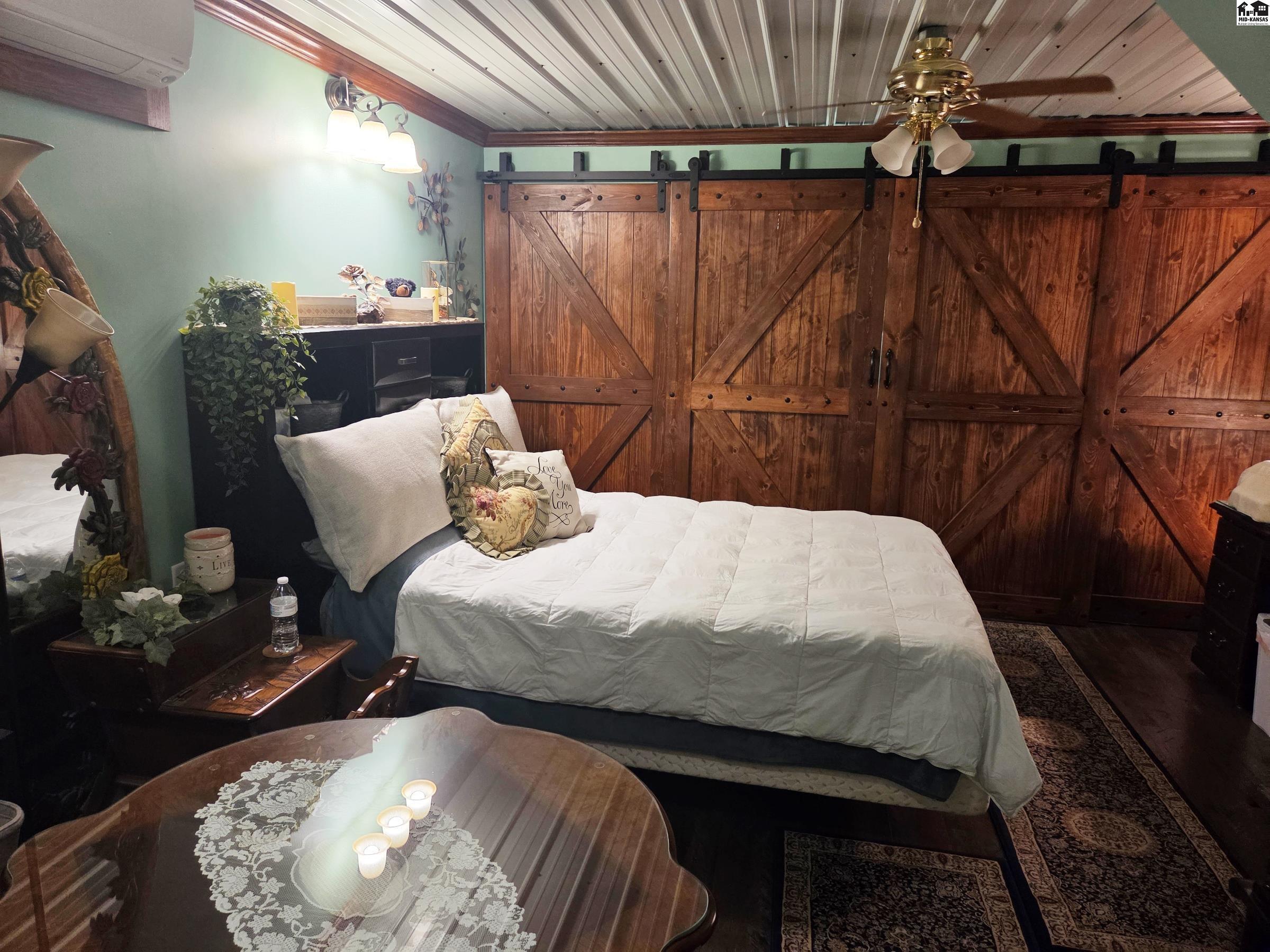 1885 Upland Road Marion KS 66861