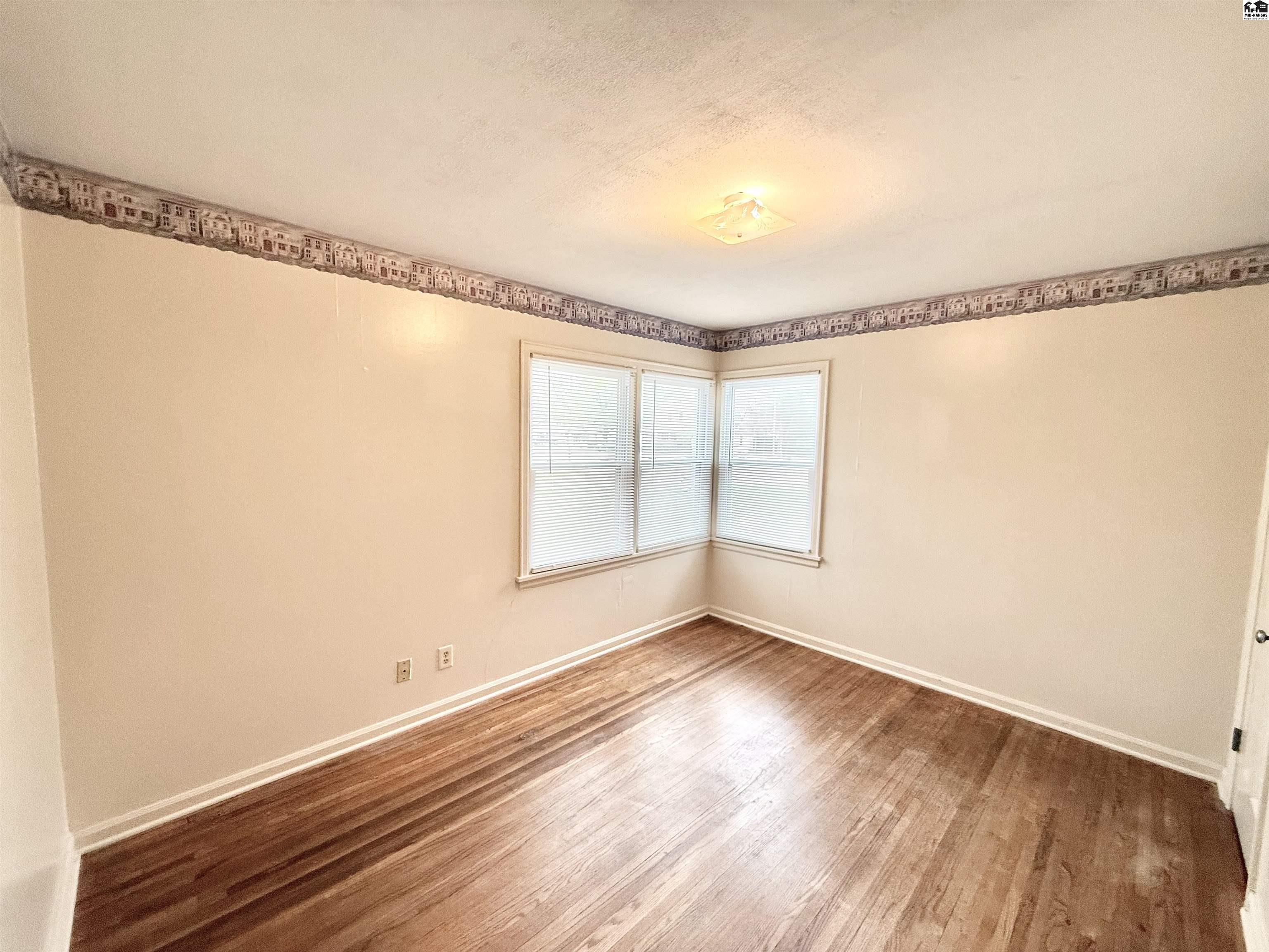 336 E Loomis Street Mcpherson KS 67460