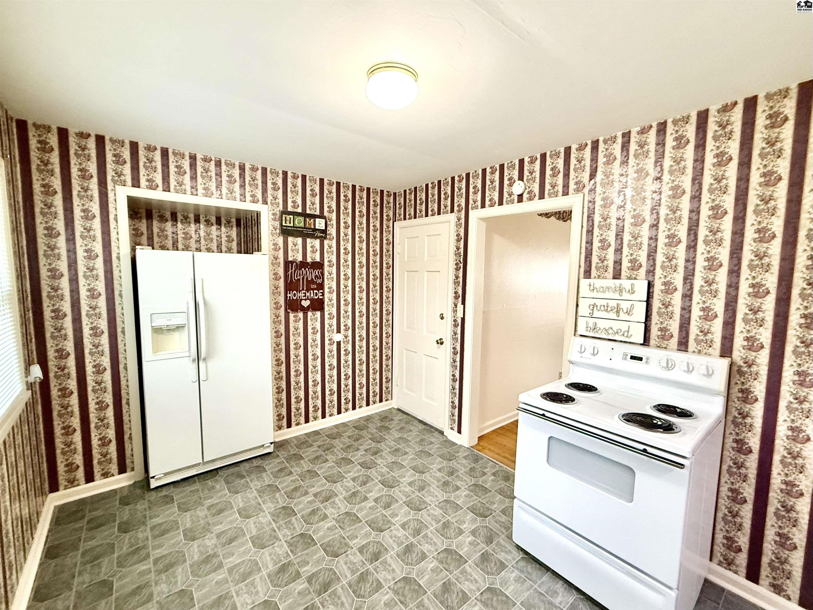 336 E Loomis Street Mcpherson KS 67460